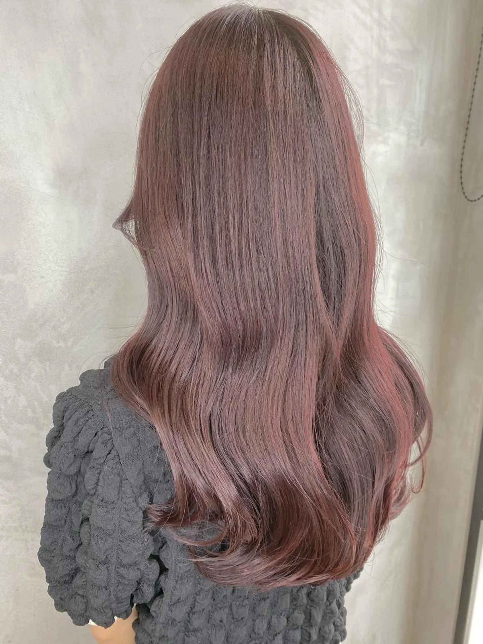 ロング カラー バイオレットカラー くびれヘア ヨシンモリ 韓国風ヘア レイヤーカット カット ヘアカラー トリートメント 韓国レイヤーカット 🧸ベージュカラーのヘアスタイル