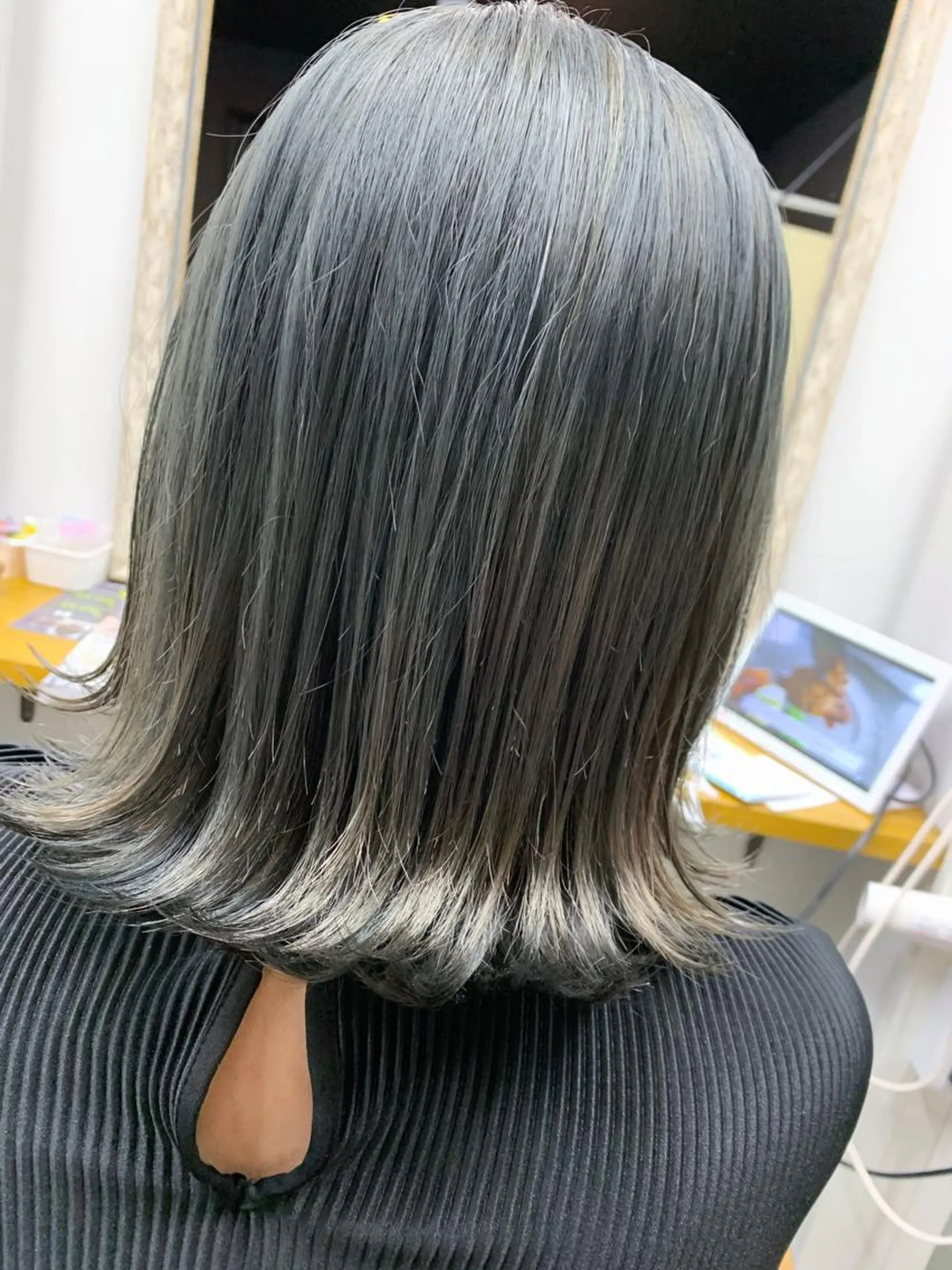 ミディアム 🥇近藤 恭輔🥇 Recharme新保のヘアスタイル