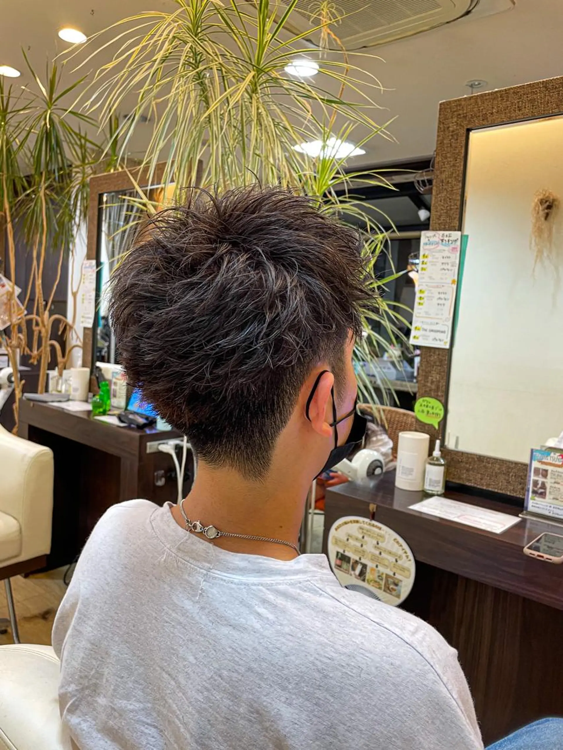 ミディアム カラー メンズ メンズパーマ 赤司 泰樹のヘアスタイル