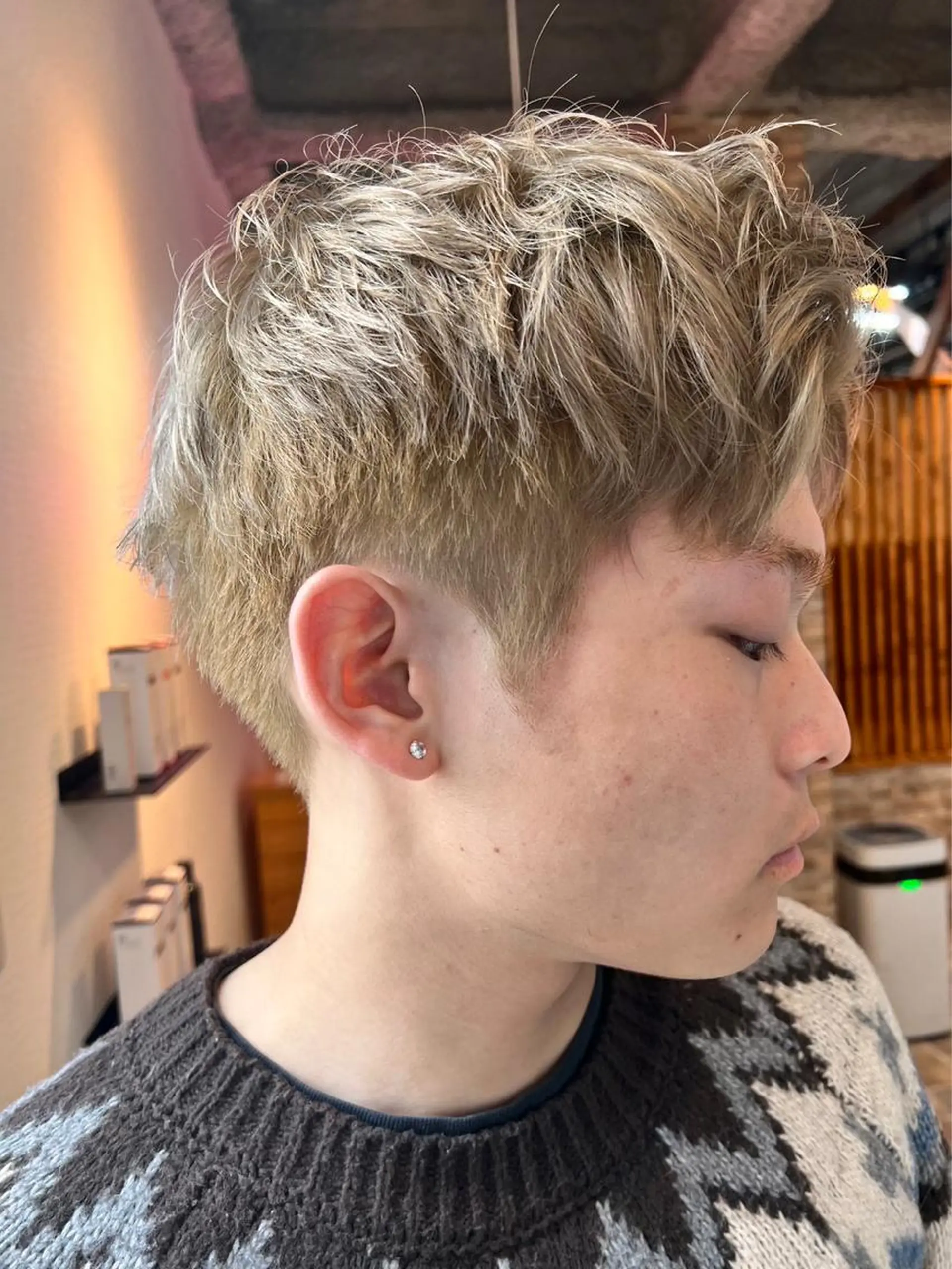 ショート メンズ ヘアカラー&縮毛矯正 STAR☆RIVERのヘアスタイル