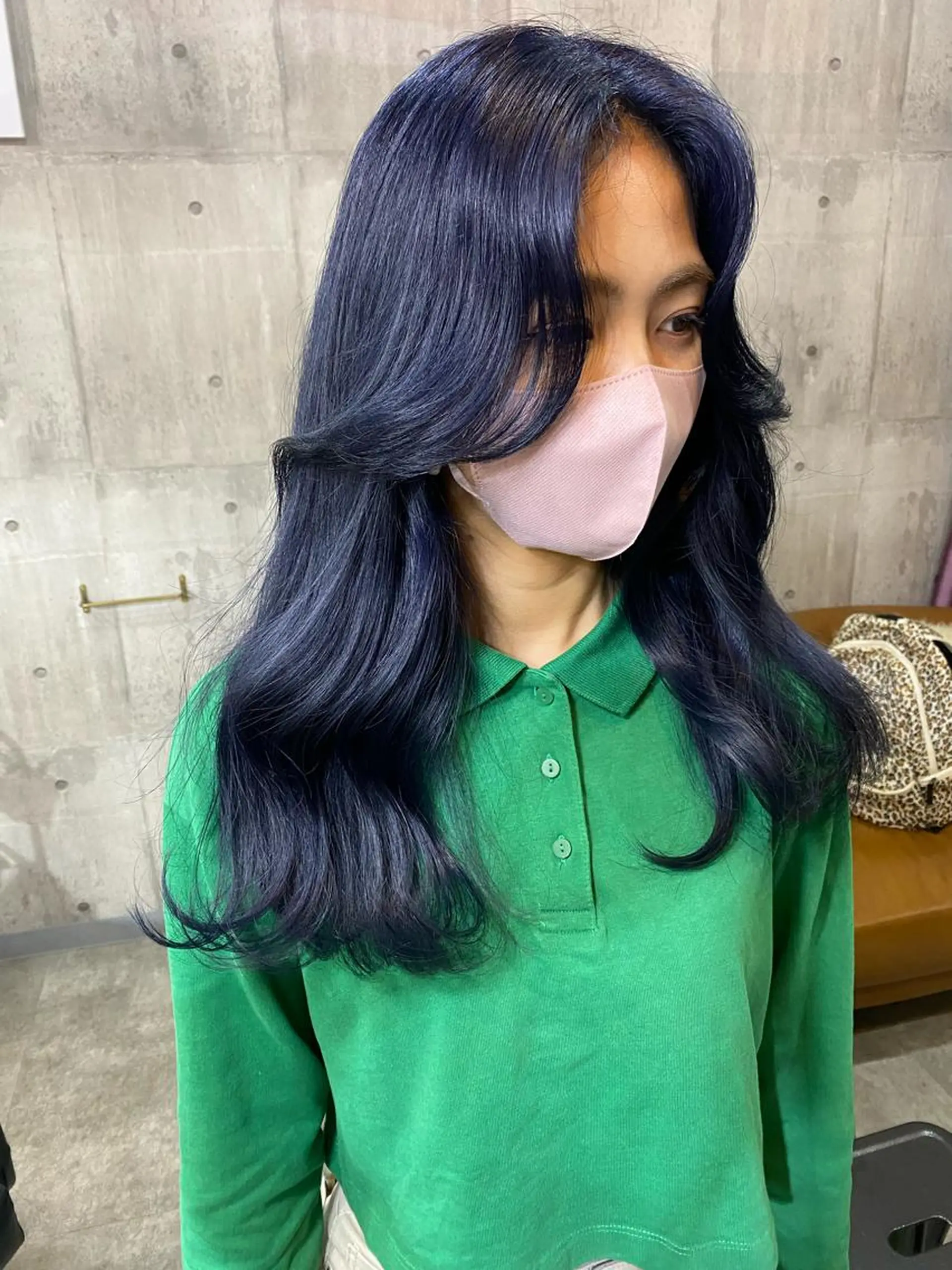セミロング カラー ネイビーカラー 韓国風ヘア SHURI❤️‍🔥 中/韓mix ♡のヘアスタイル