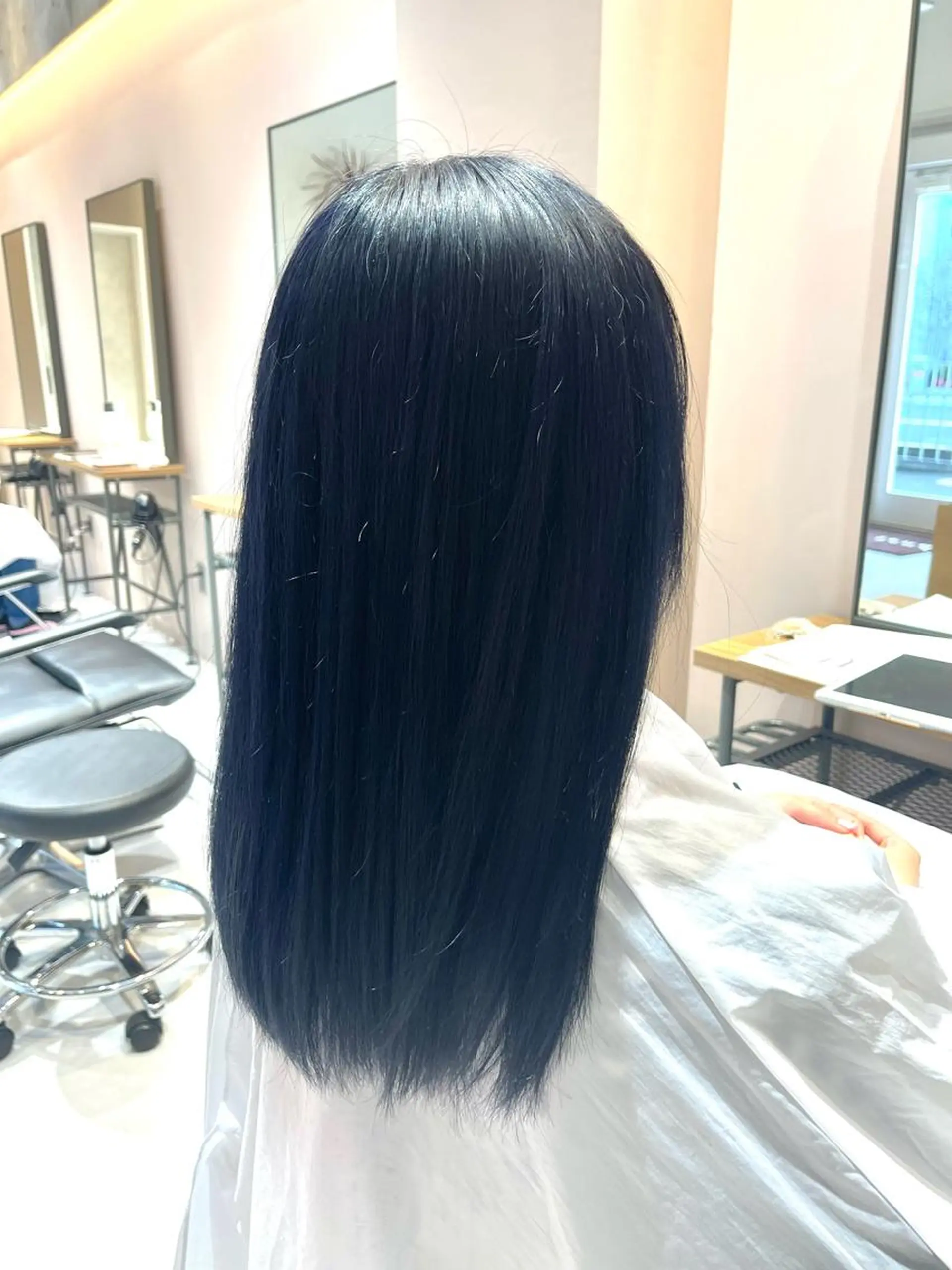 ロング カラー 城間 晴人のヘアスタイル