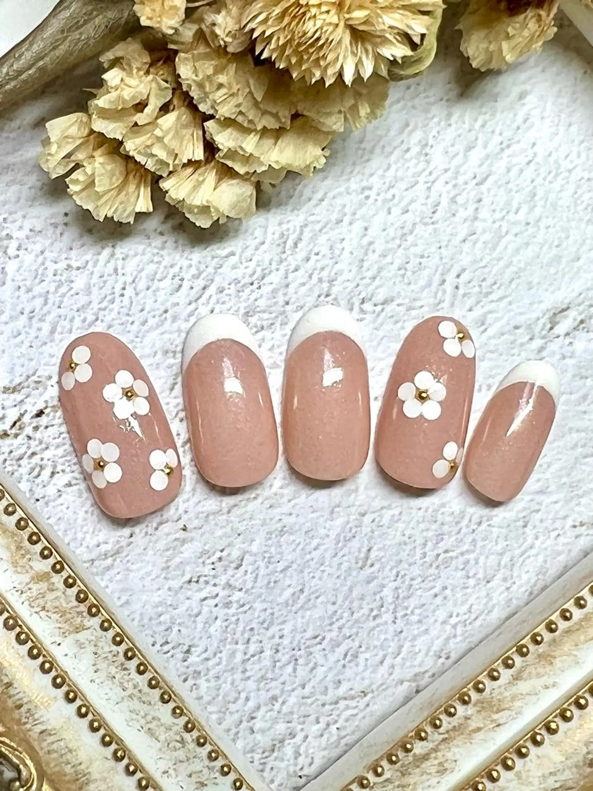 ネイル フレンチネイル beautiful dreamerのネイルデザイン