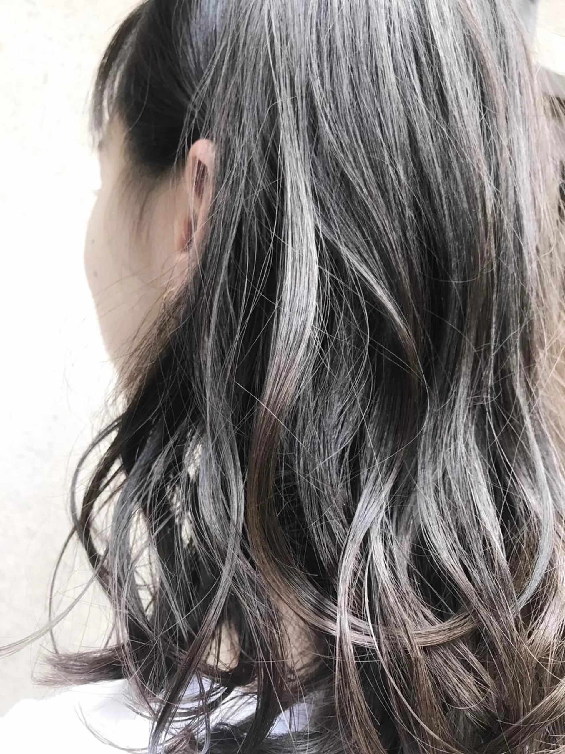 ミディアム カラー ベージュカラー 透明感カラー イルミナカラー vato バトのヘアスタイル