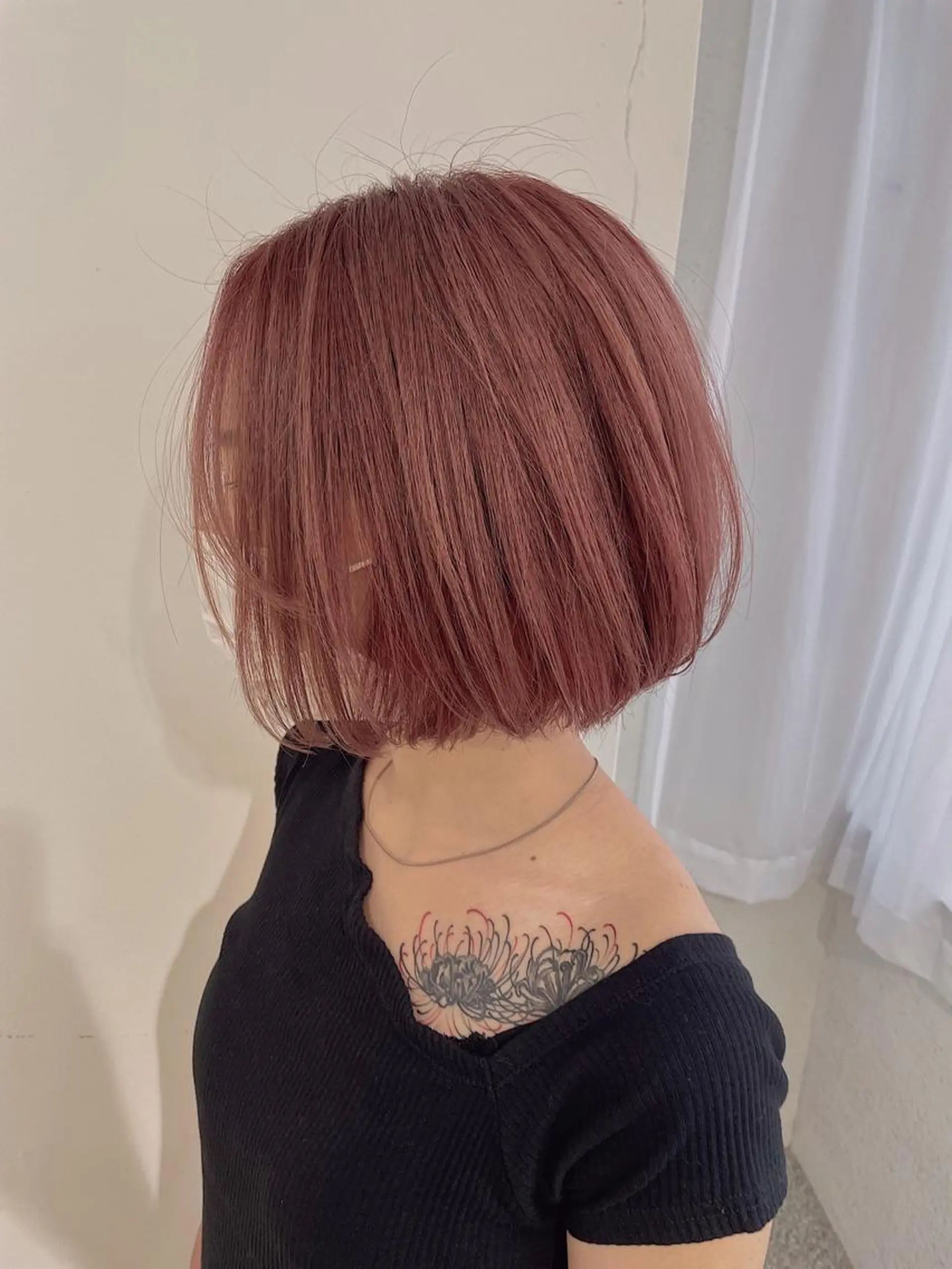 ショート カラー ベージュカラー ブリーチ ピンクカラー ピンクベージュ ヘアカラー トリートメント 🍎吉川浩生 トップスタイリストのヘアスタイル