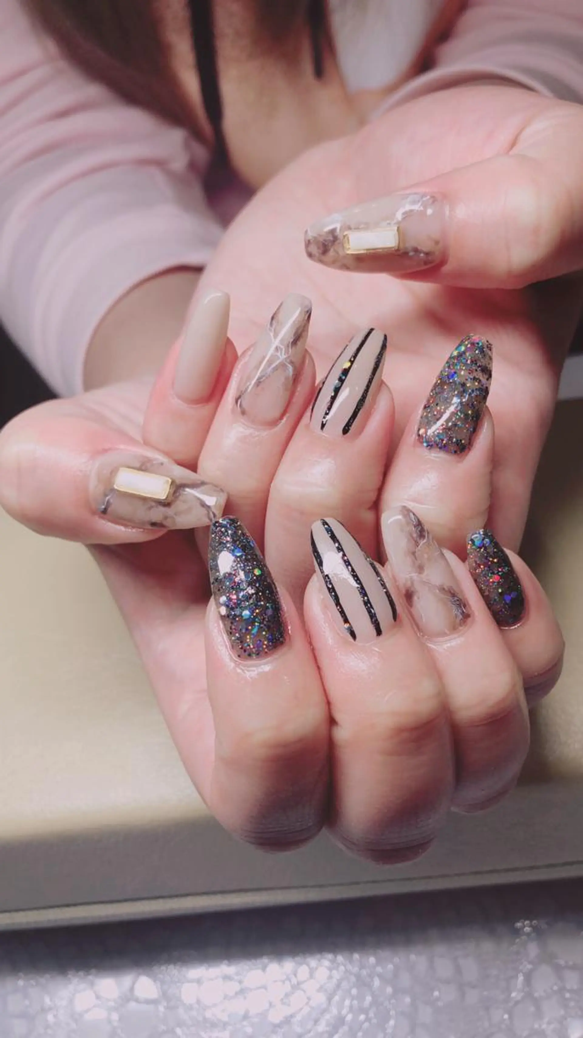 ネイル KOLLABO nailのネイルデザイン
