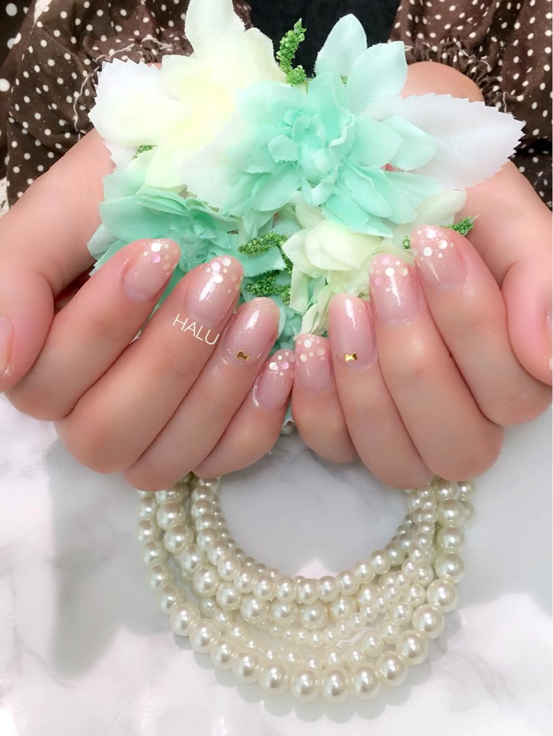 ネイル グラデーション ラメ(グリッター) パステルネイル ピンク 春ネイル HALU ハルのネイルデザイン