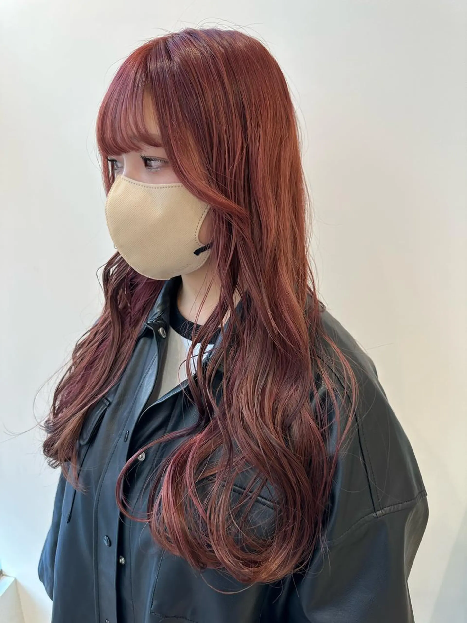 ロング カラー ヘアカラー トリートメント 小顔レイヤー/ ベージュ🤍Rieのヘアスタイル