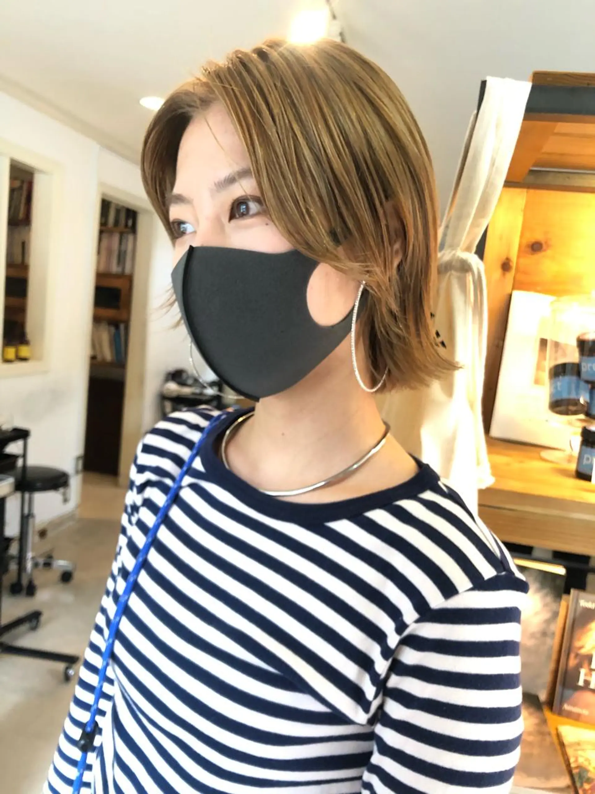 ショート カラー eri kinjoのヘアスタイル