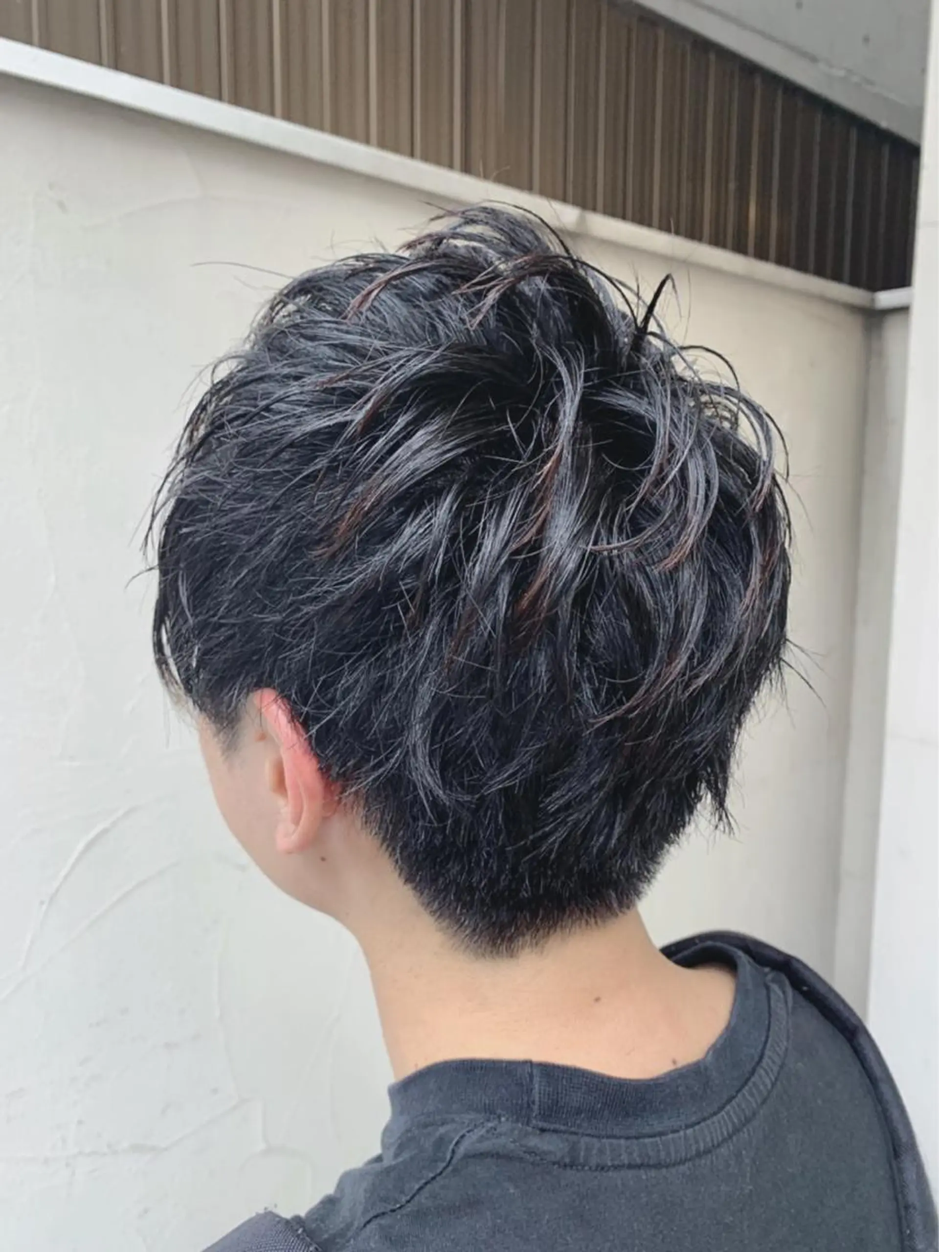 ショート パーマ メンズ カット ミドウチ アヤカのヘアスタイル