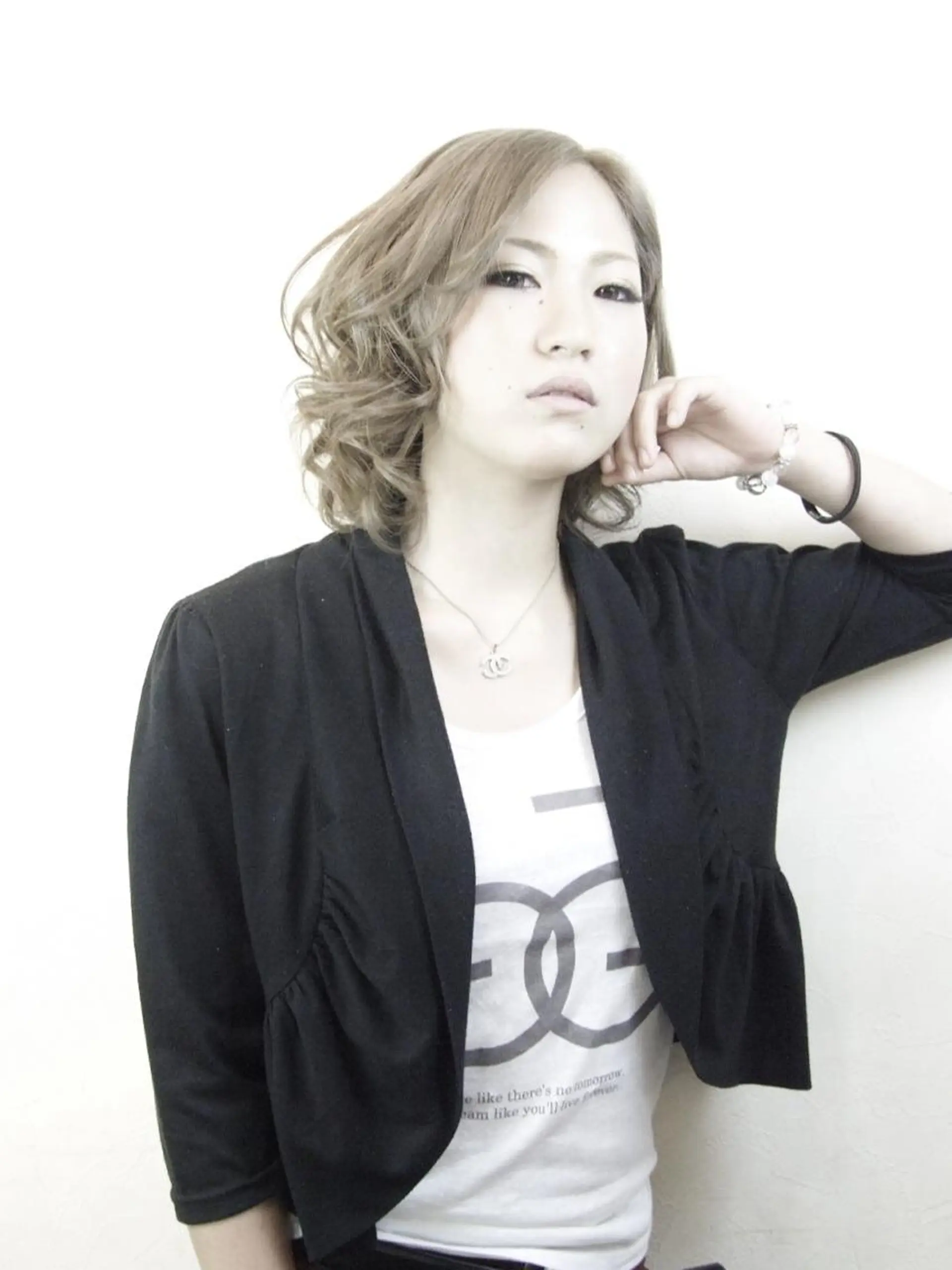 ミディアム アッシュ パーマPrivate SalonNoa名駅のヘアスタイル