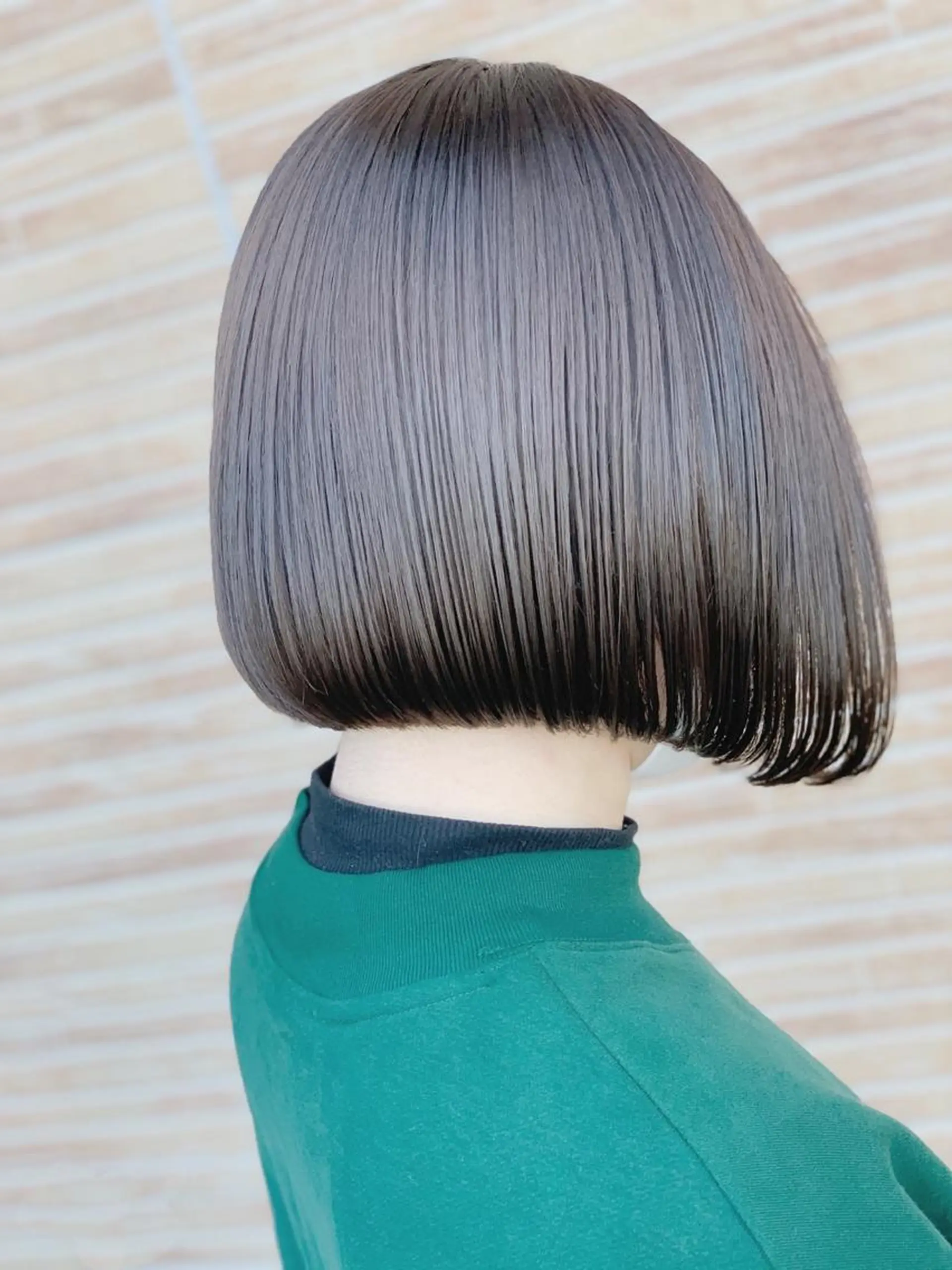 ショート ボブ カット 縮毛矯正 メンズスタイル バレイヤージュ　齋藤のヘアスタイル