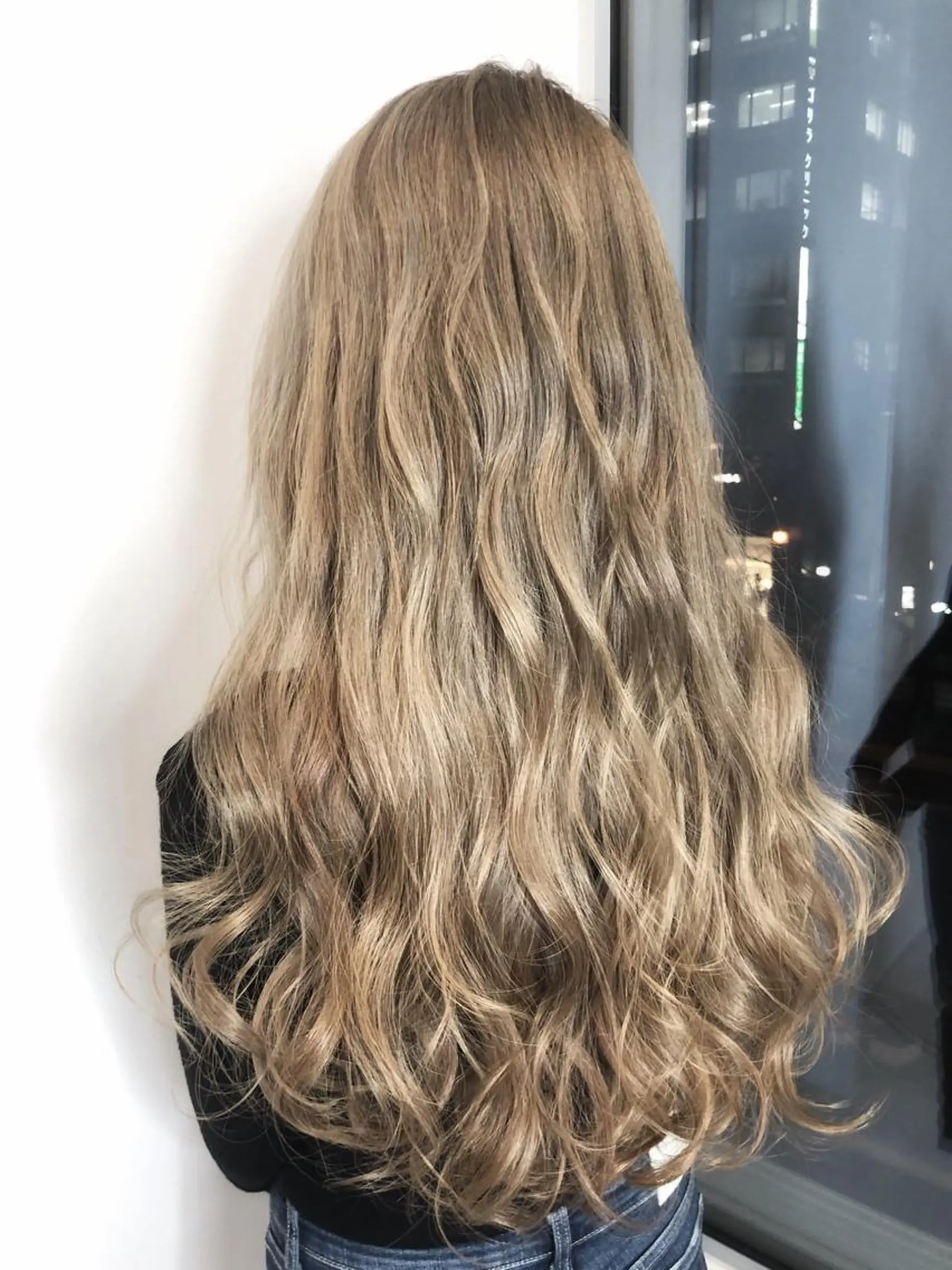 ロング カラー ブリーチ ケアブリーチ ダブルカラー biscohair 髪にドラマを。のヘアスタイル