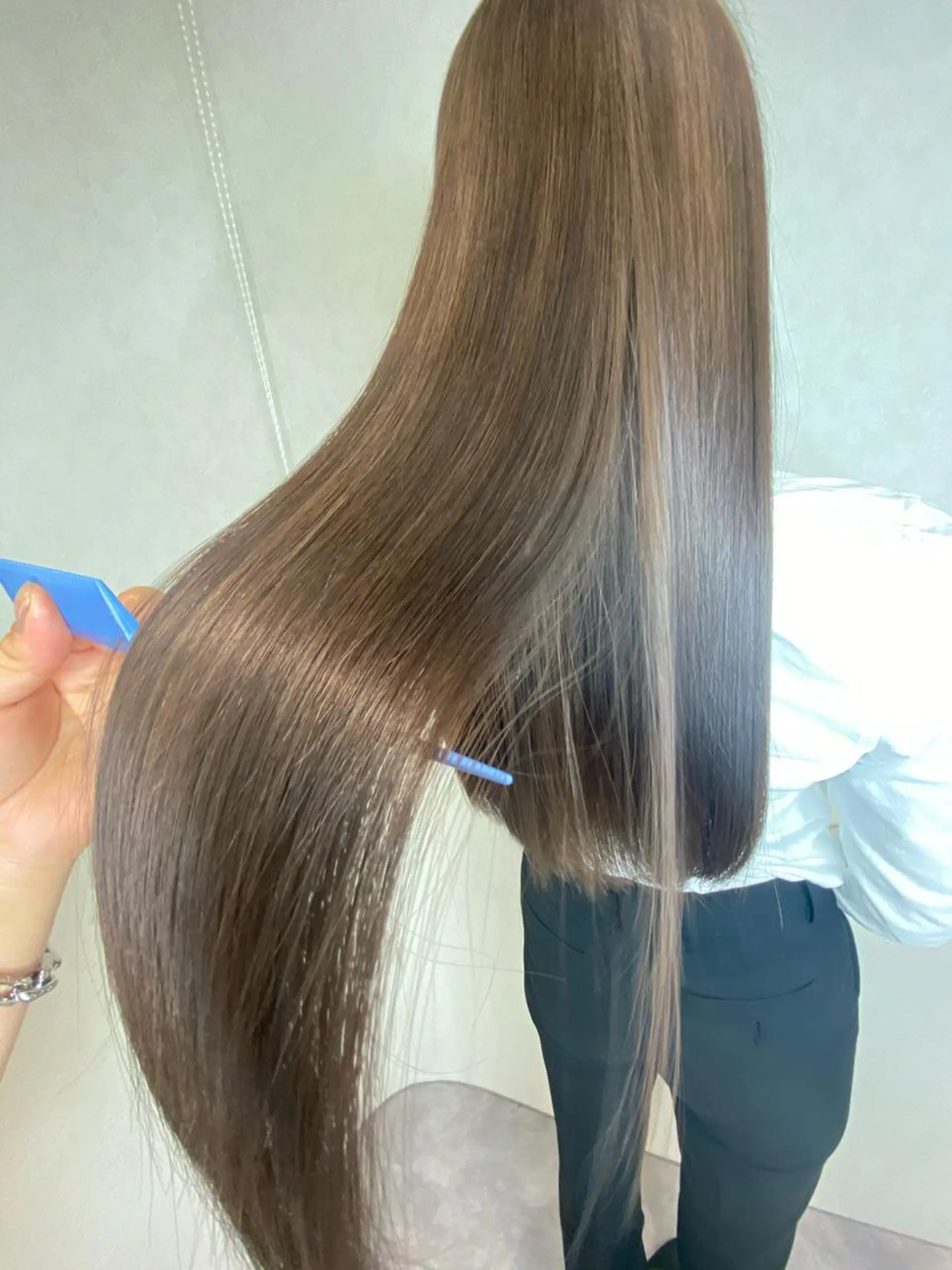 ロング カラー ムトウセイマ/ 縮毛矯正/ブリーチのヘアスタイル