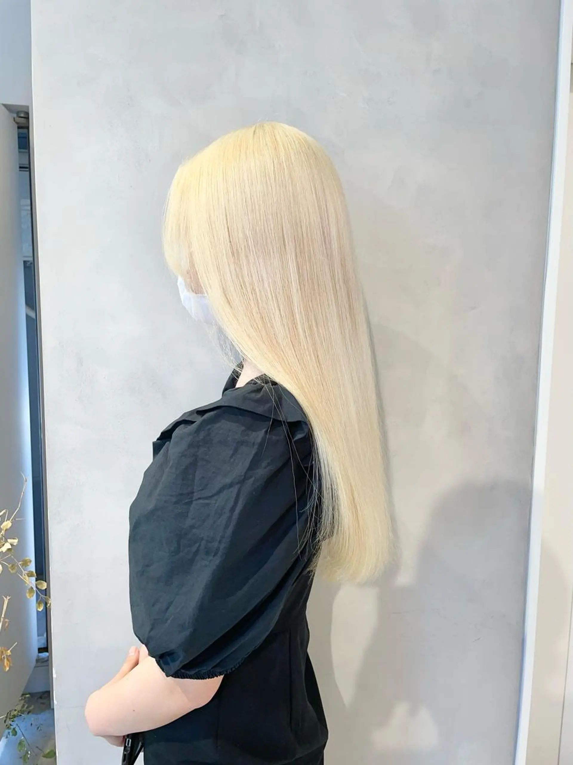 ロング カラー ブロンド ホワイトブロンド ヘアカラー トリートメント ヘアセット ハイトーン×レイヤー ／遠藤将太のヘアスタイル