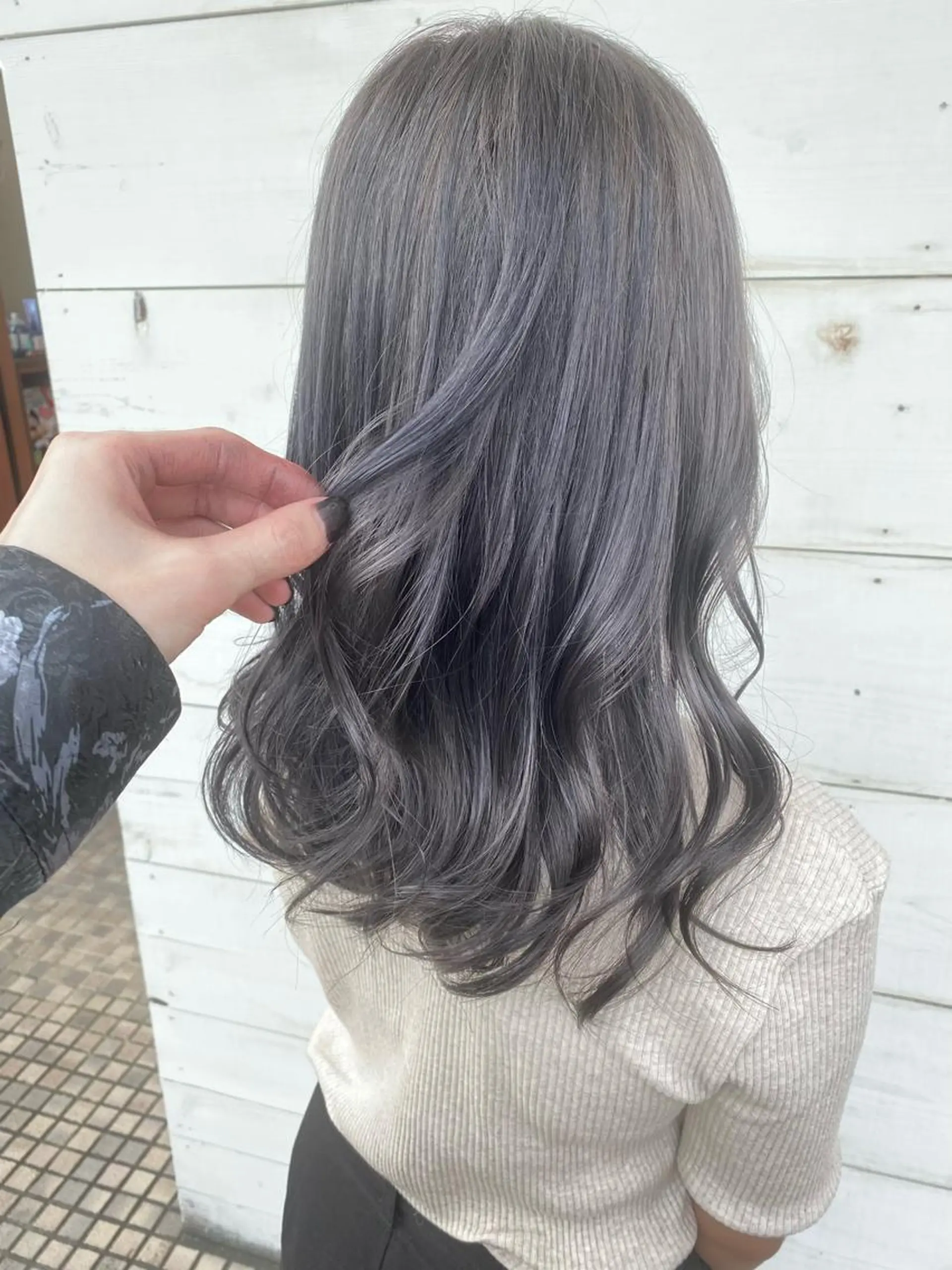 カラー SALOWIN栄 高須大貴のヘアスタイル