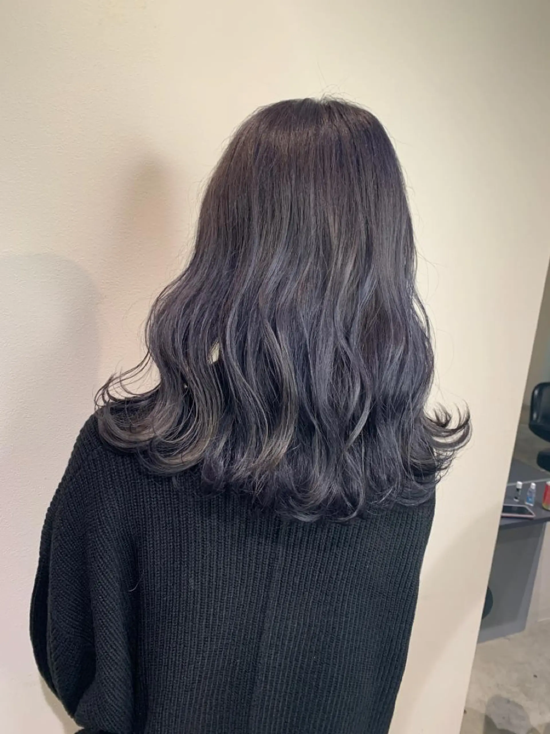 セミロング Lilly 中谷友里のヘアスタイル