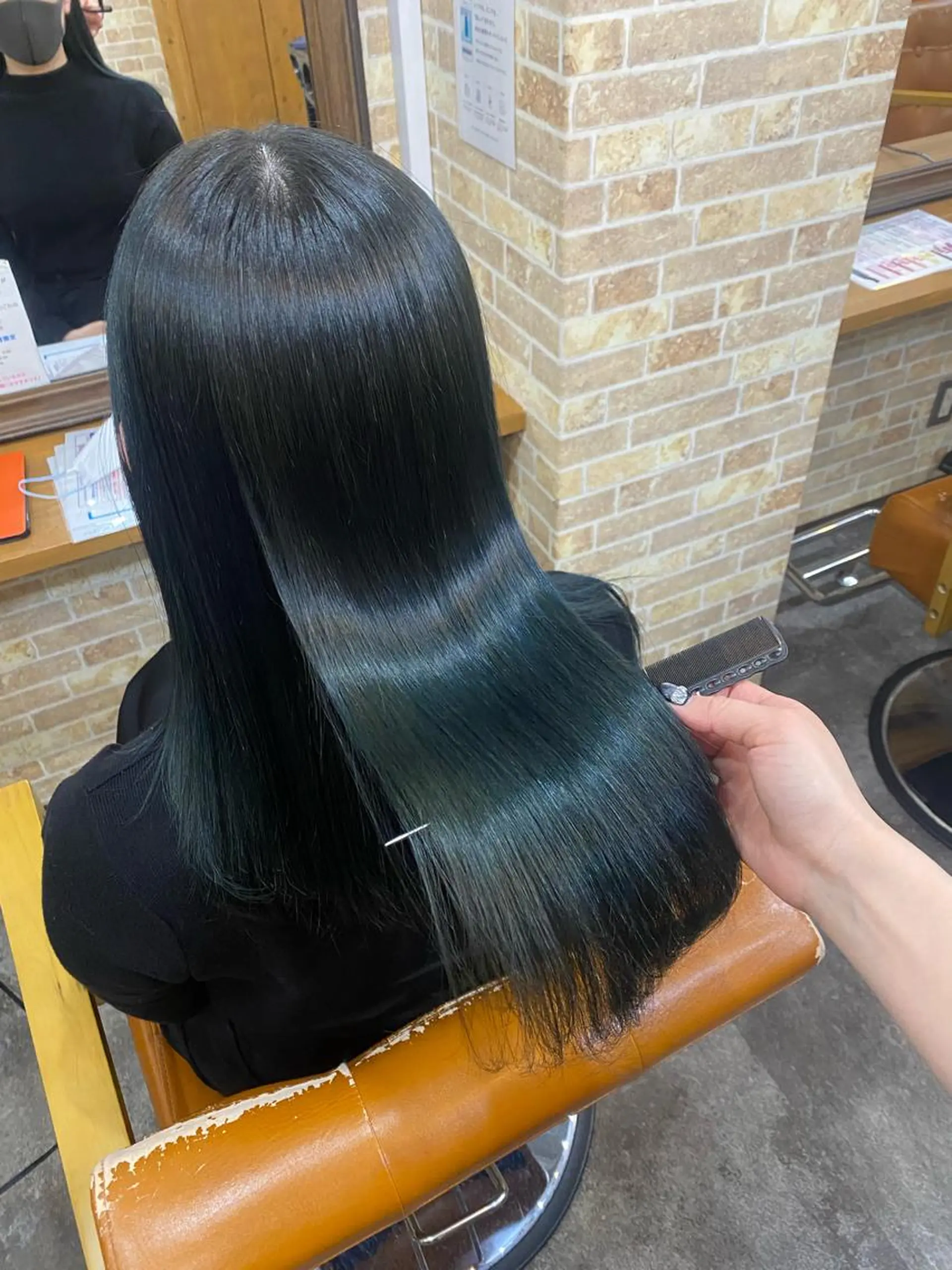 セミロング 美髪ヘア 🤍erikaのヘアスタイル