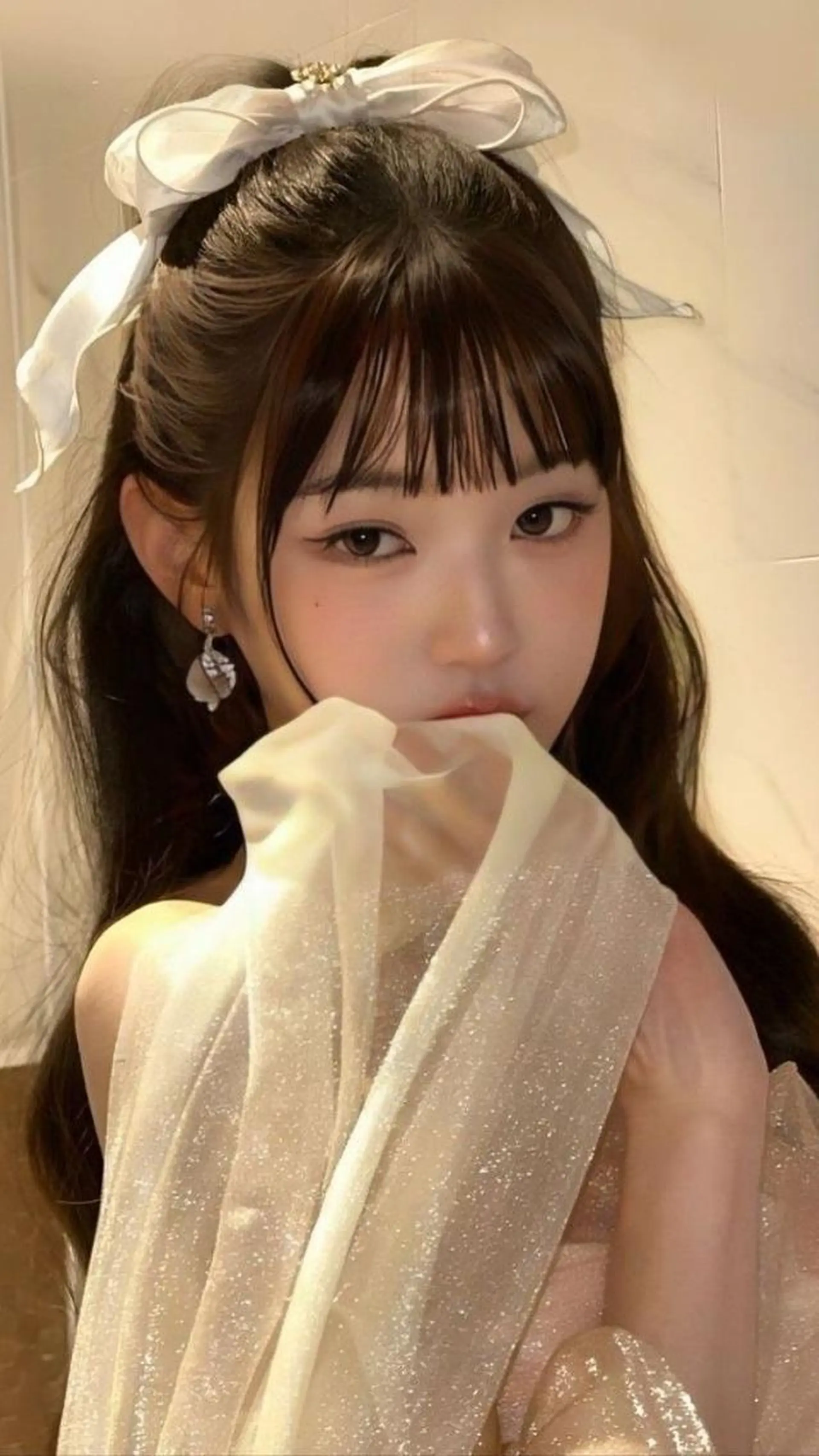 カラー ロング 💙ハイトーン韓国風 色白ヘア💙manaのヘアスタイル