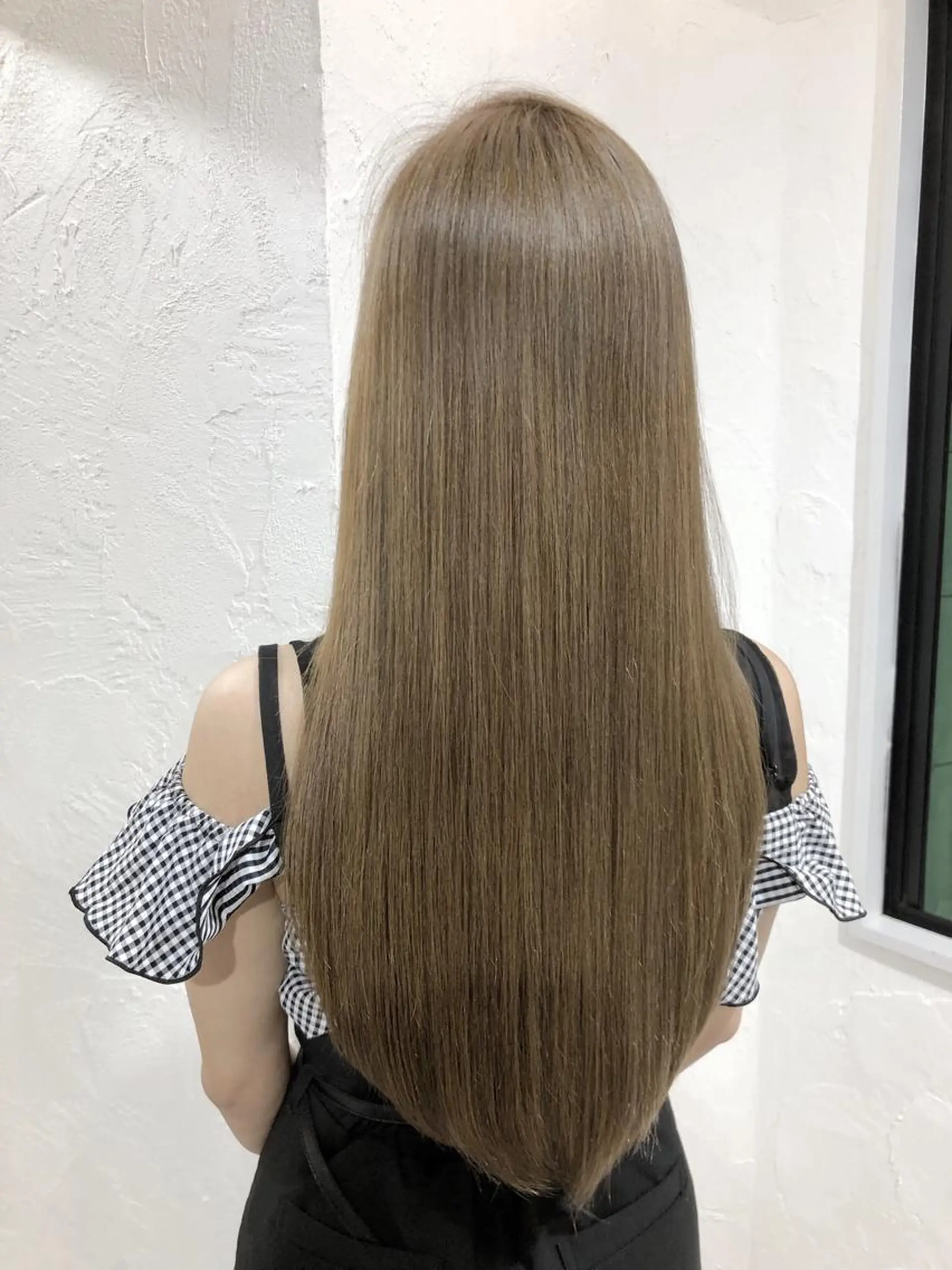 セミロング カラー パーマ ヘアアレンジ 髪質改善専門店 エイジングケアのヘアスタイル