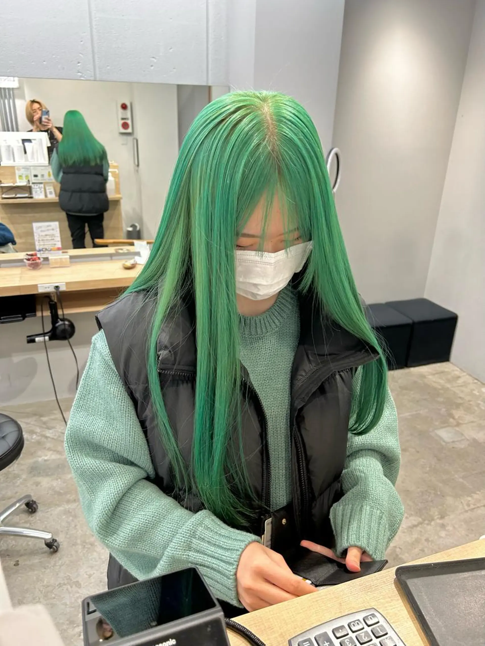 ロング ヘアカラー SAEKI【ior 】北千住店ブリーチのヘアスタイル