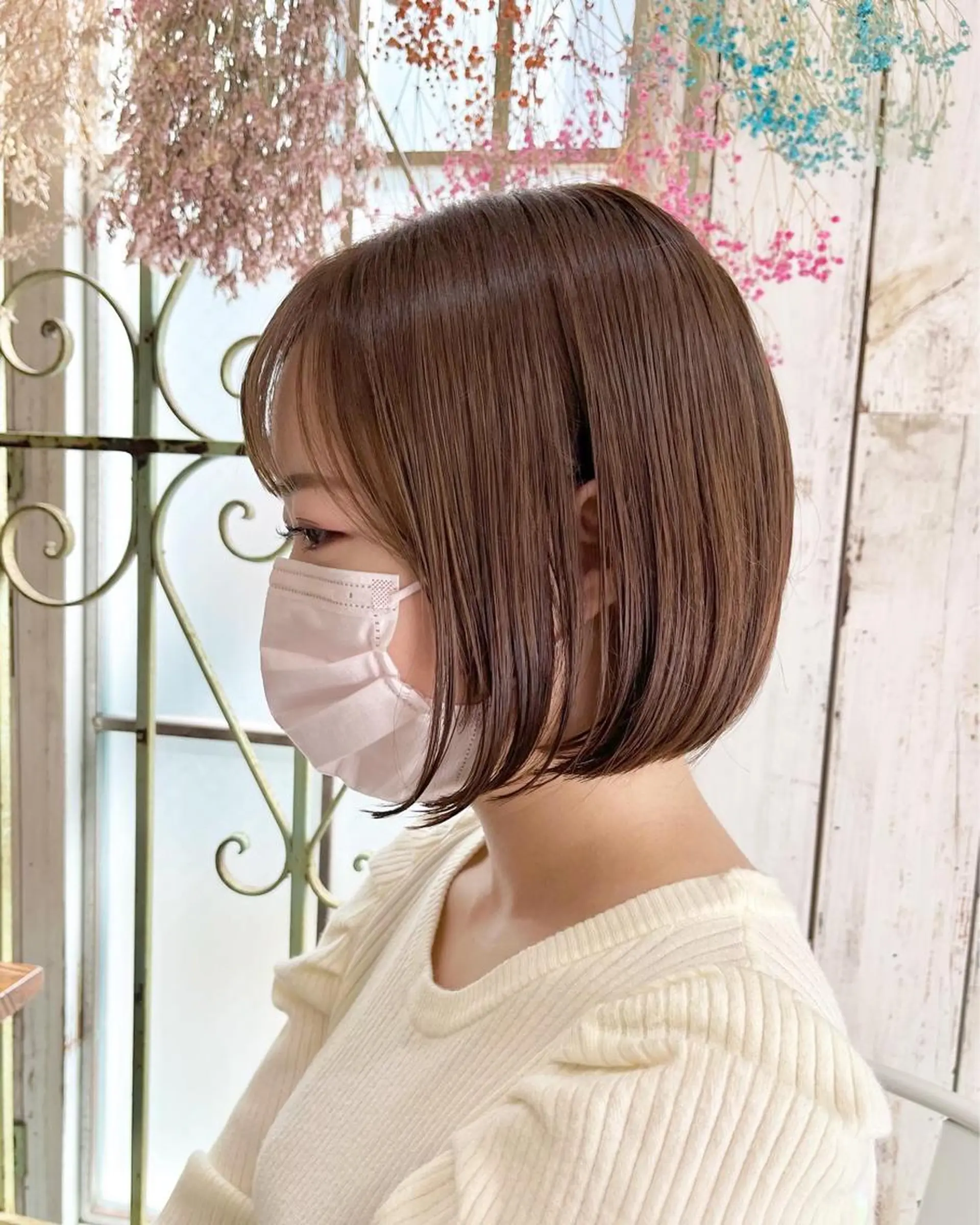 ミディアム カラー 切りっぱなしボブ ベージュカラー ミルクティーベージュ ボブ ヘアカラー トリートメント 髪質改善☆ 縮毛矯正miyuのヘアスタイル