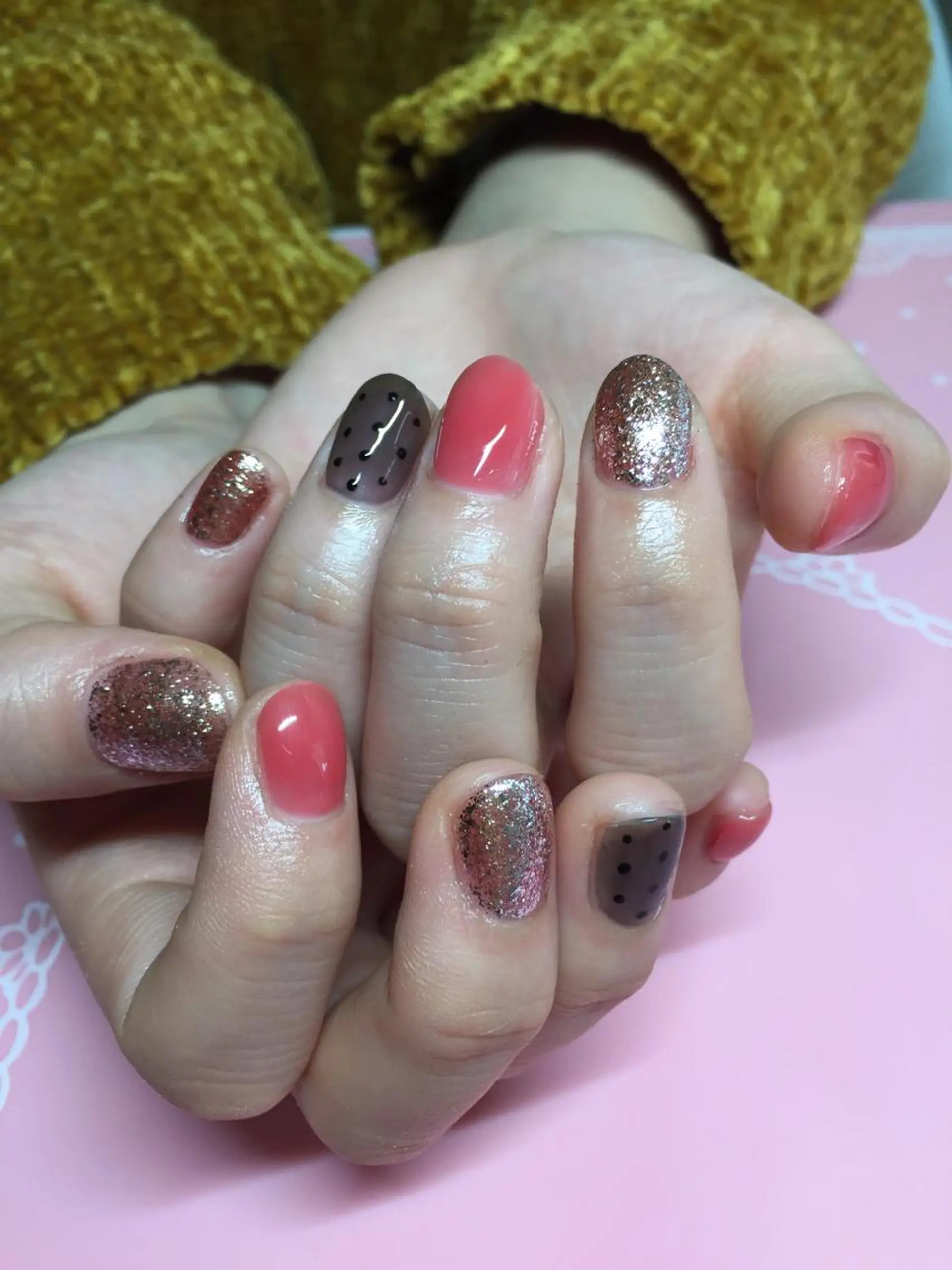 ネイル モナンジュ マツパ・眉毛専門のマツエク・マツパデザイン