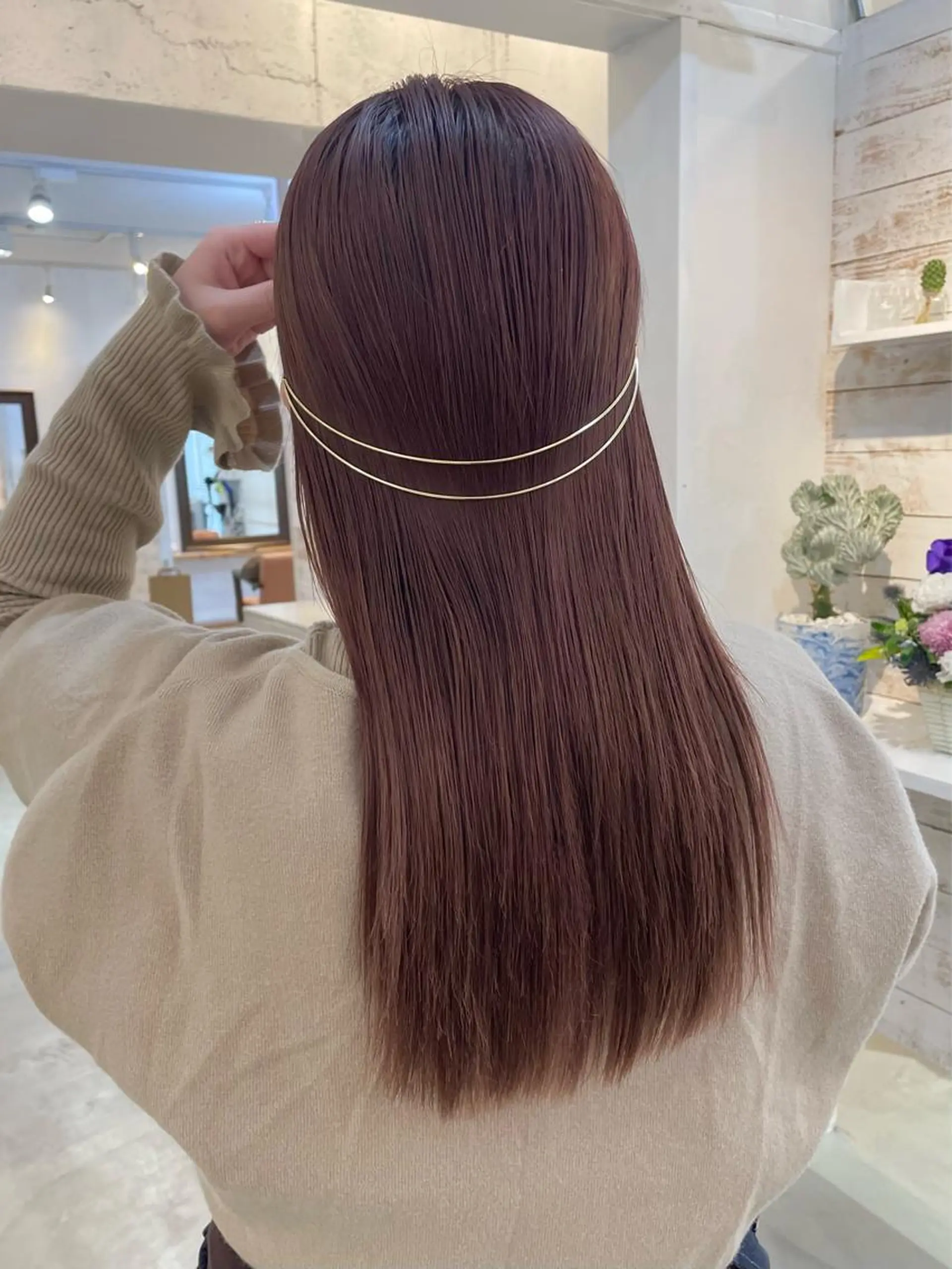 ロング ピンクブラウン 髪質改善 トリートメント ブリーチなしカラー ダブルカラーエクステのヘアスタイル