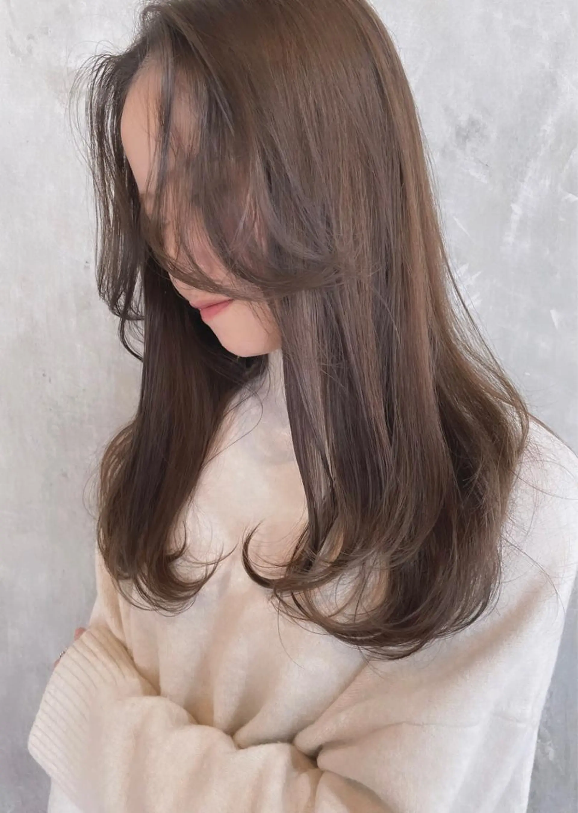 セミロング カラー ブラウンカラー ショコラブラウン 透明感カラー risako🇰🇷 韓国ヘア/レイヤーのヘアスタイル