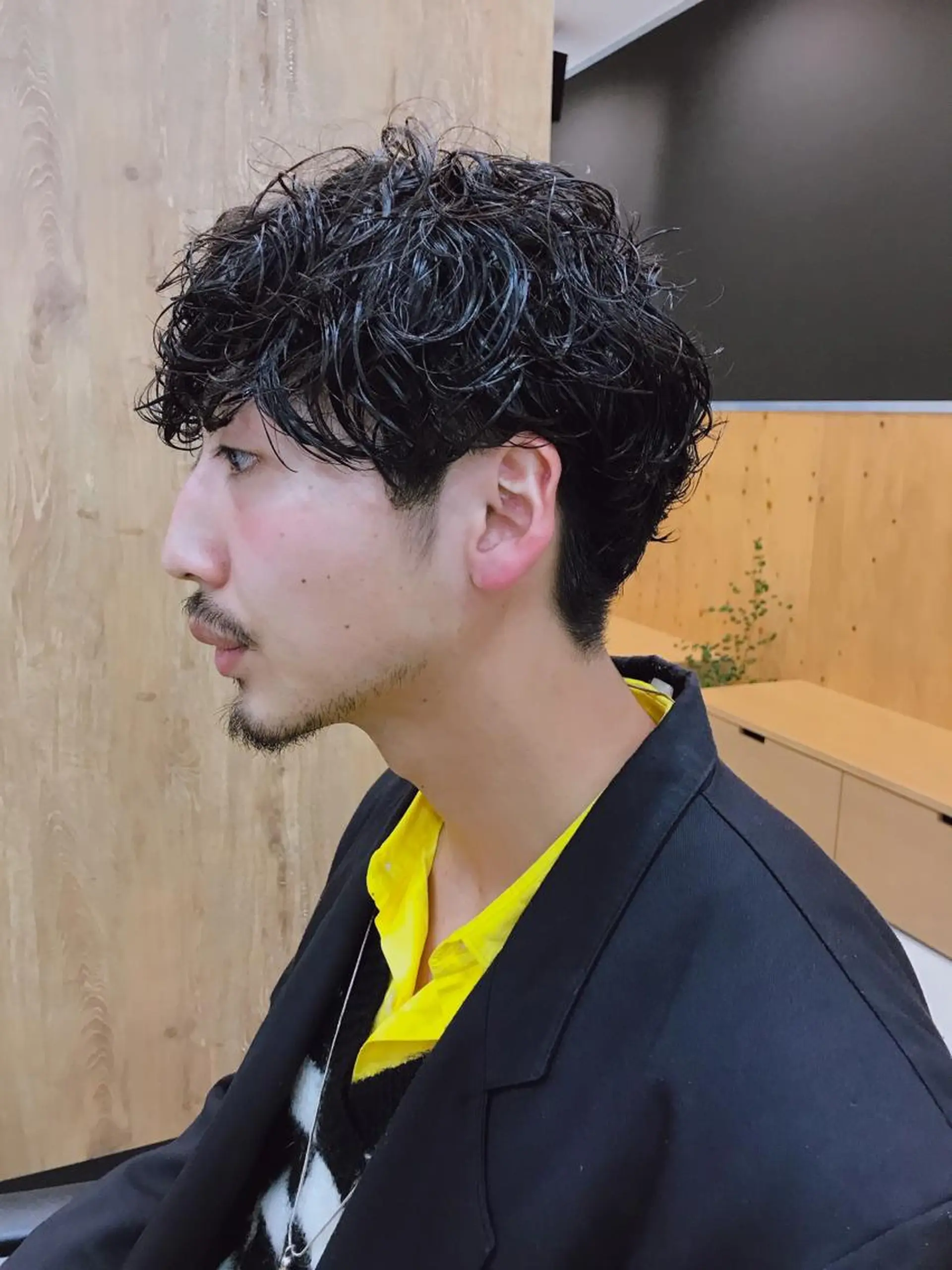 ショート パーマ メンズ カット ヘアカラー パーマ 縮毛矯正 トリートメント メンズパーマ タカキリョウのヘアスタイル