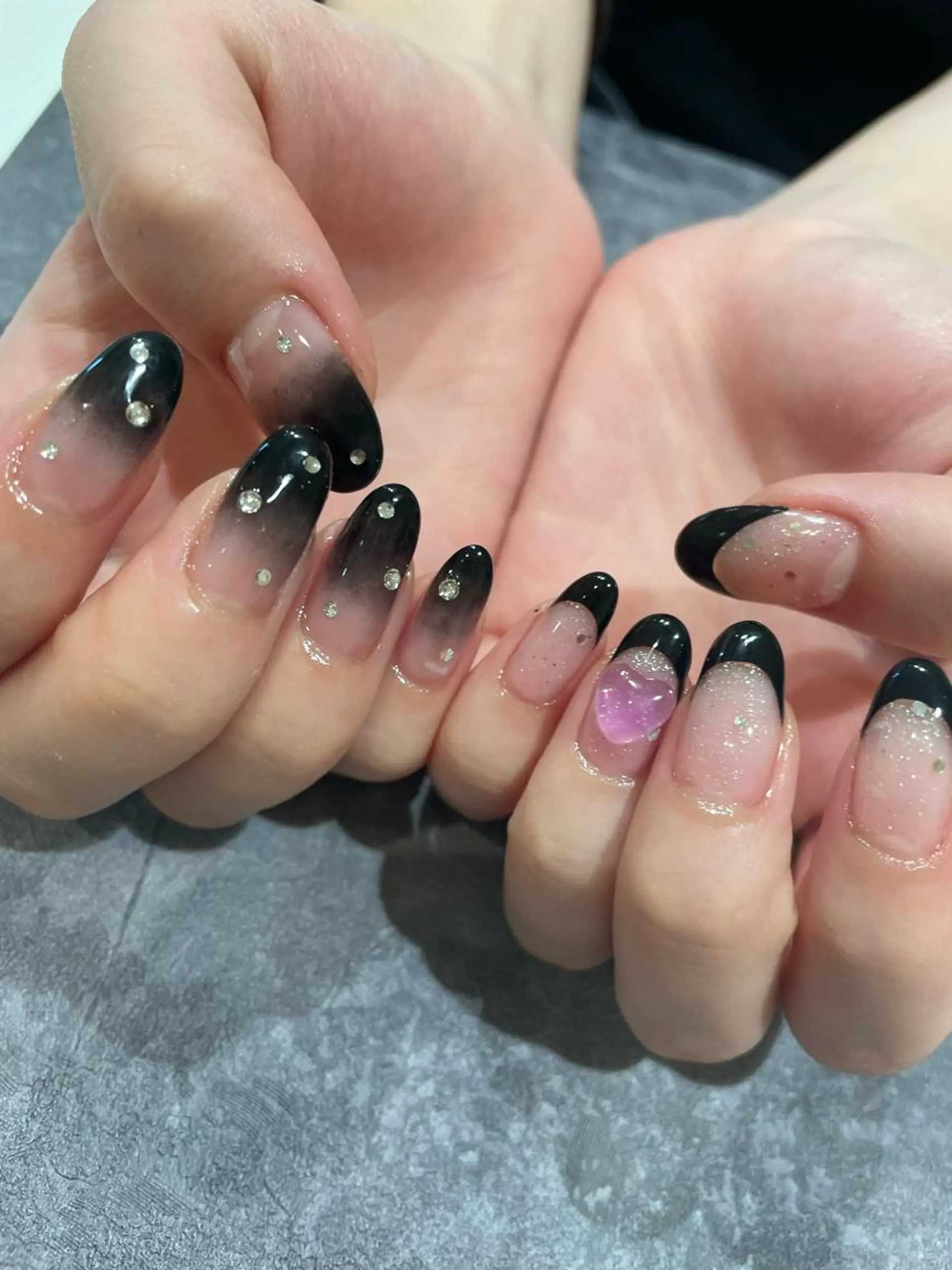 ネイル ハート UVネイル 星野 茉央のネイルデザイン