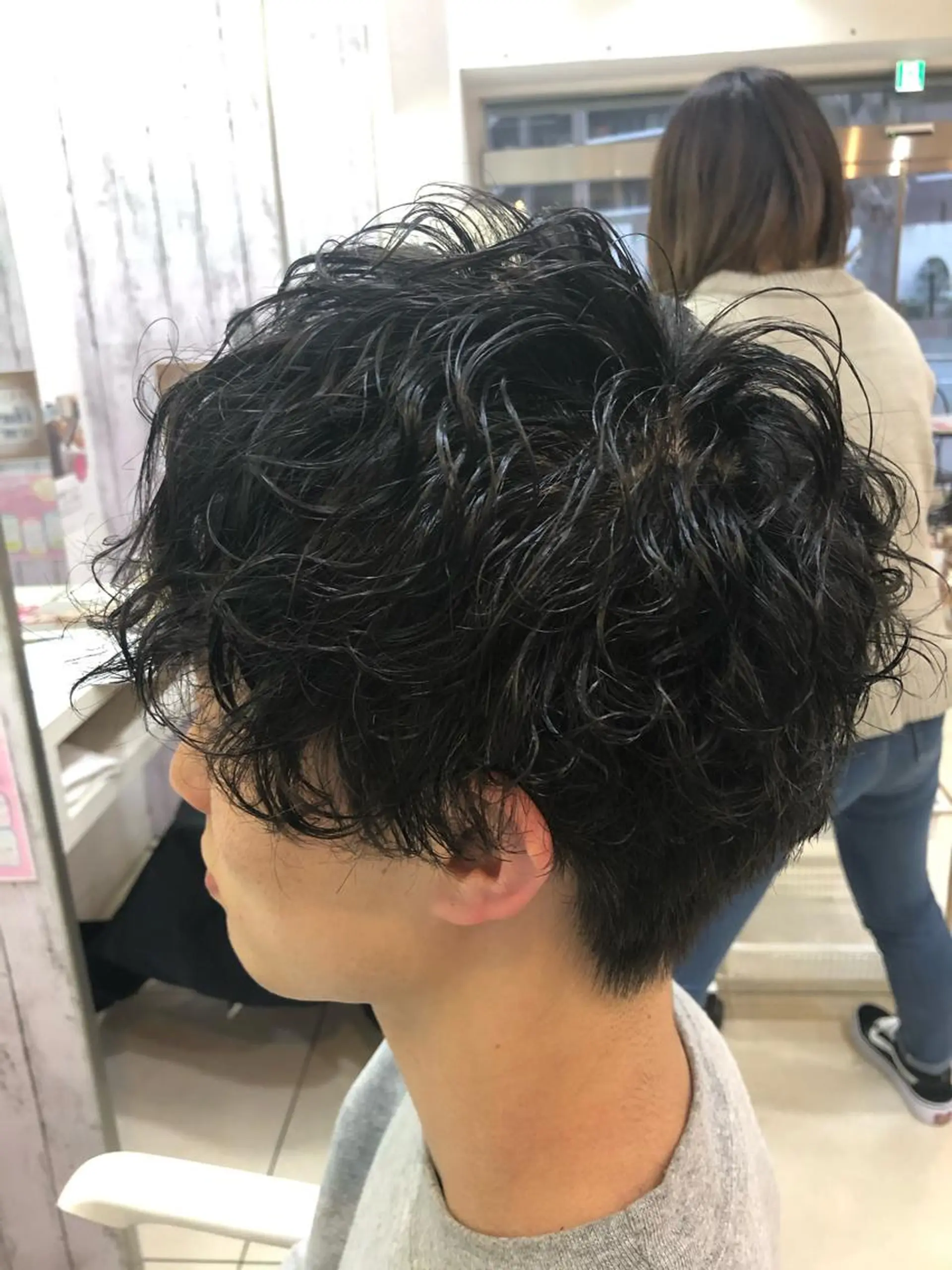 ショート パーマ メンズ 髪質改善× 白髪ぼかし溝江のヘアスタイル