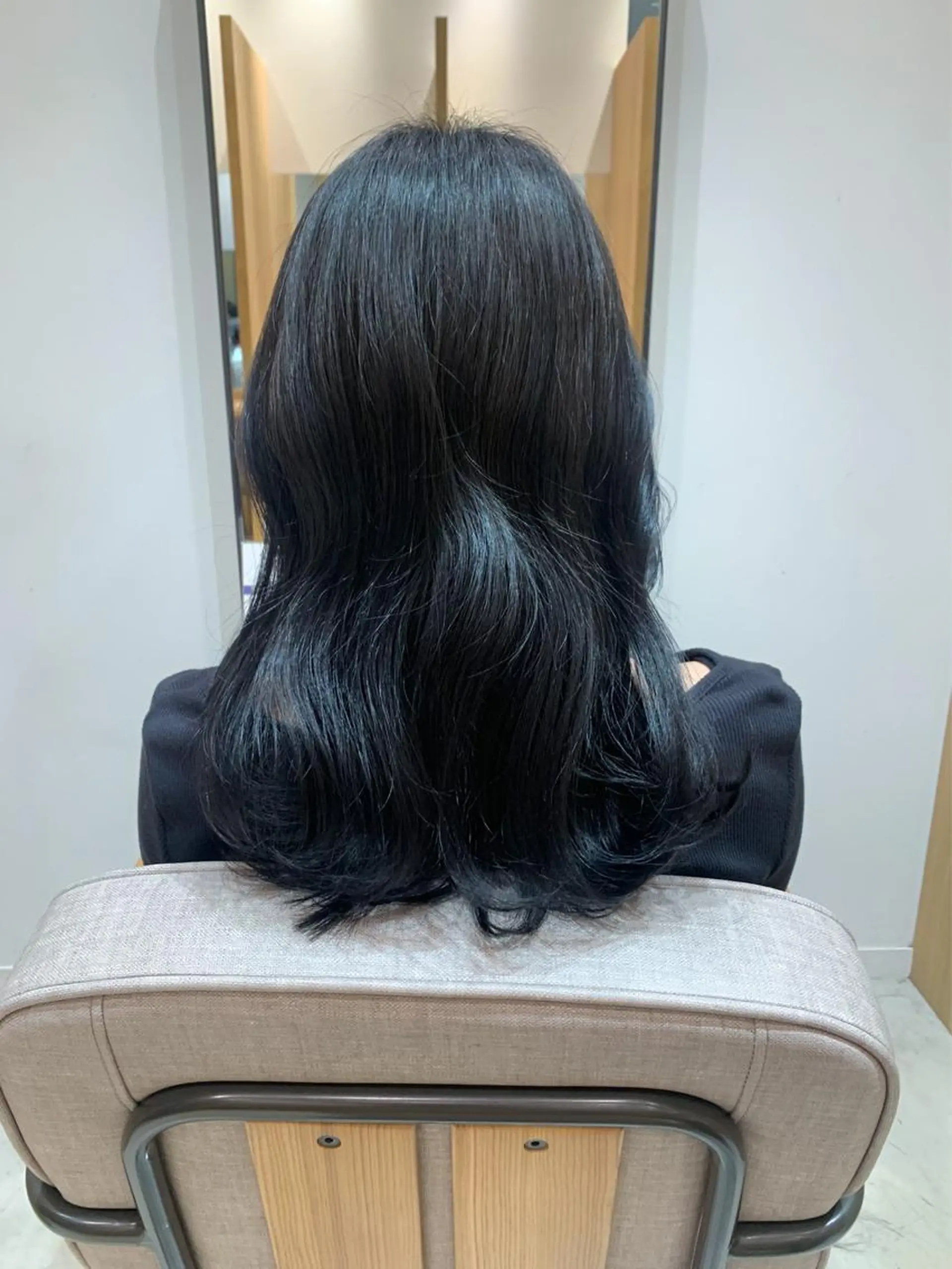 セミロング カラー ヘアアレンジ ヘアカラー トリートメント yuka .のヘアスタイル