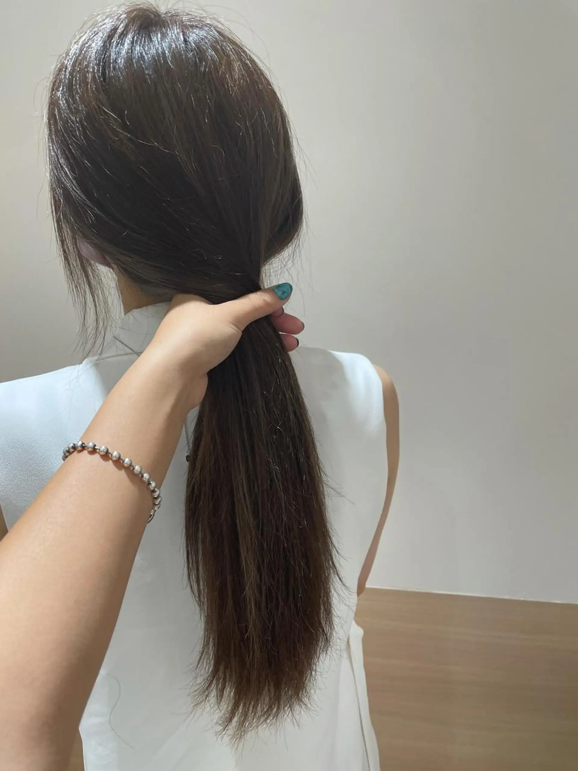 ロング カラー ブリーチ ブラウンカラー ハイライトカラー モカブラウン ナチュラルブラウン GO TODAY SHAiRE SALON所属・天野 瑠真のヘアスタイル