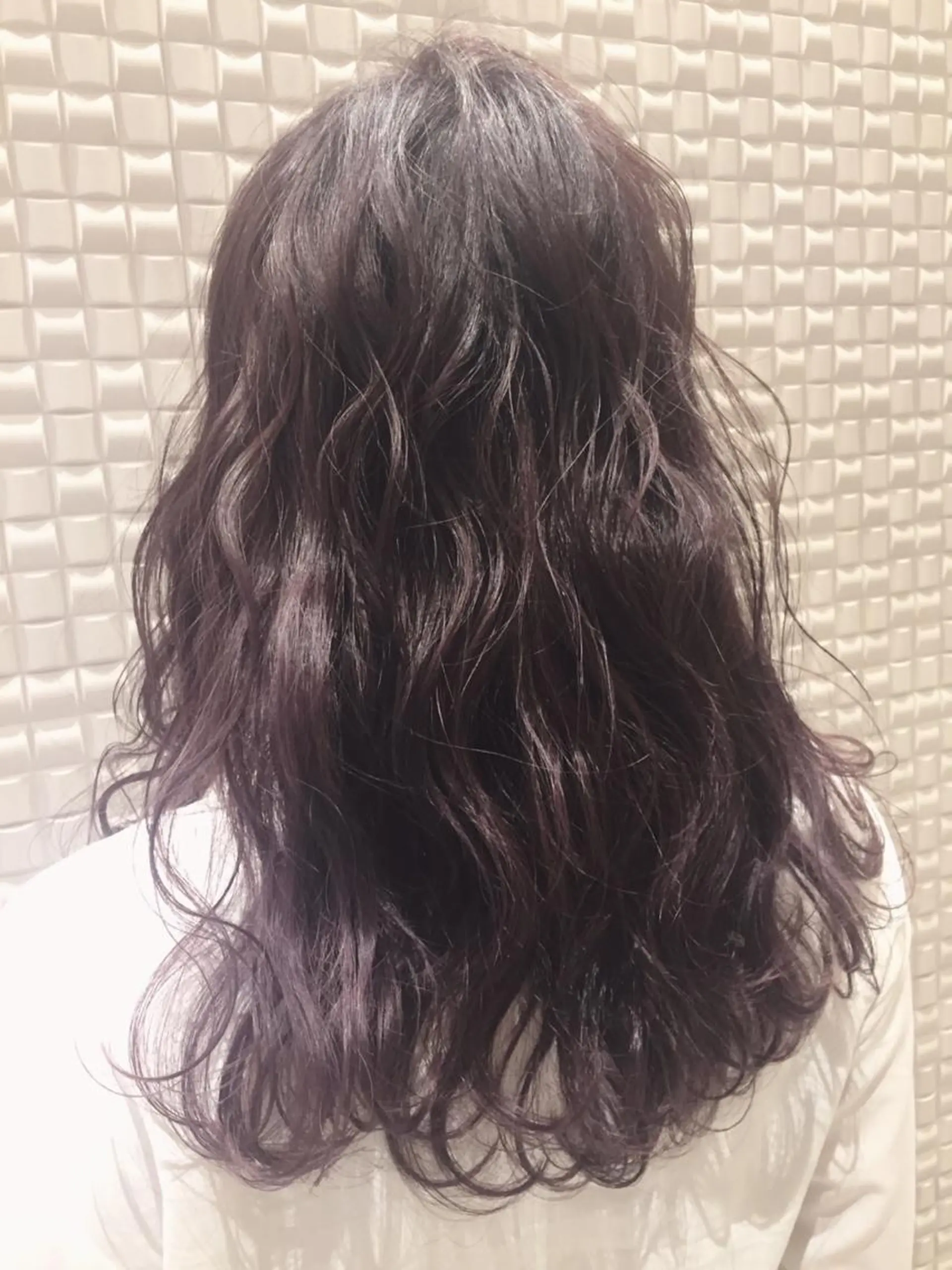 セミロング カラー ヘアアレンジ アッシュ ブリーチ グレージュ バイオレットカラー バイオレットグレージュ ✨ハイクオリティ✨ 山本香也のヘアスタイル