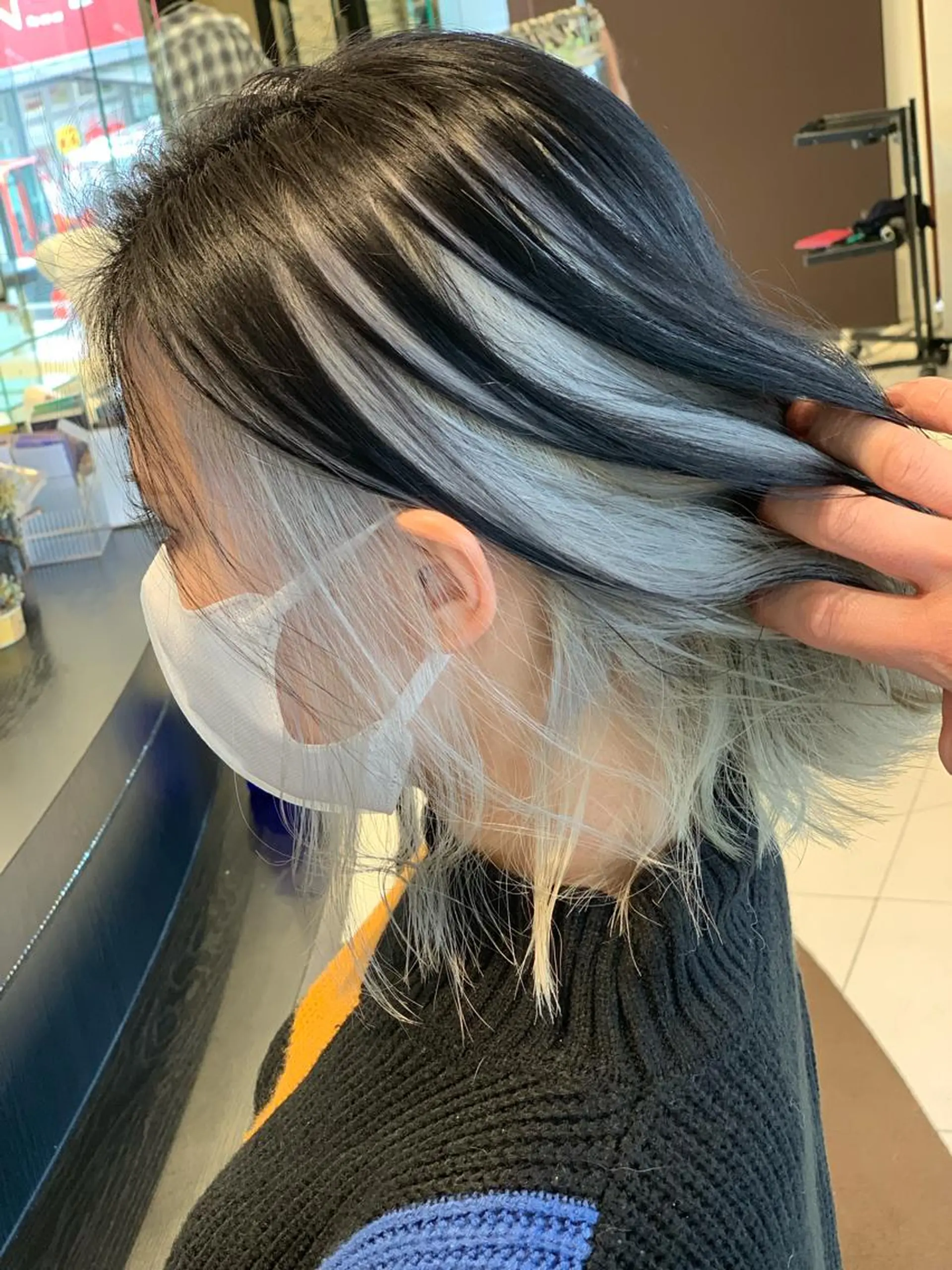 ショート カラー ベージュカラー ハイトーンカラー ホワイトベージュ ヘアカラー トリートメント カラーと言ったら SAWARAのヘアスタイル