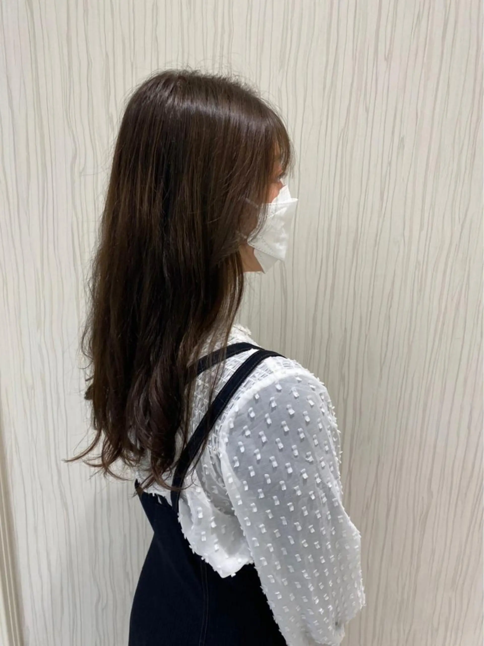 セミロング カラー ヘアアレンジ 🥀暖色韓国ヘア💕 保科侑花のヘアスタイル