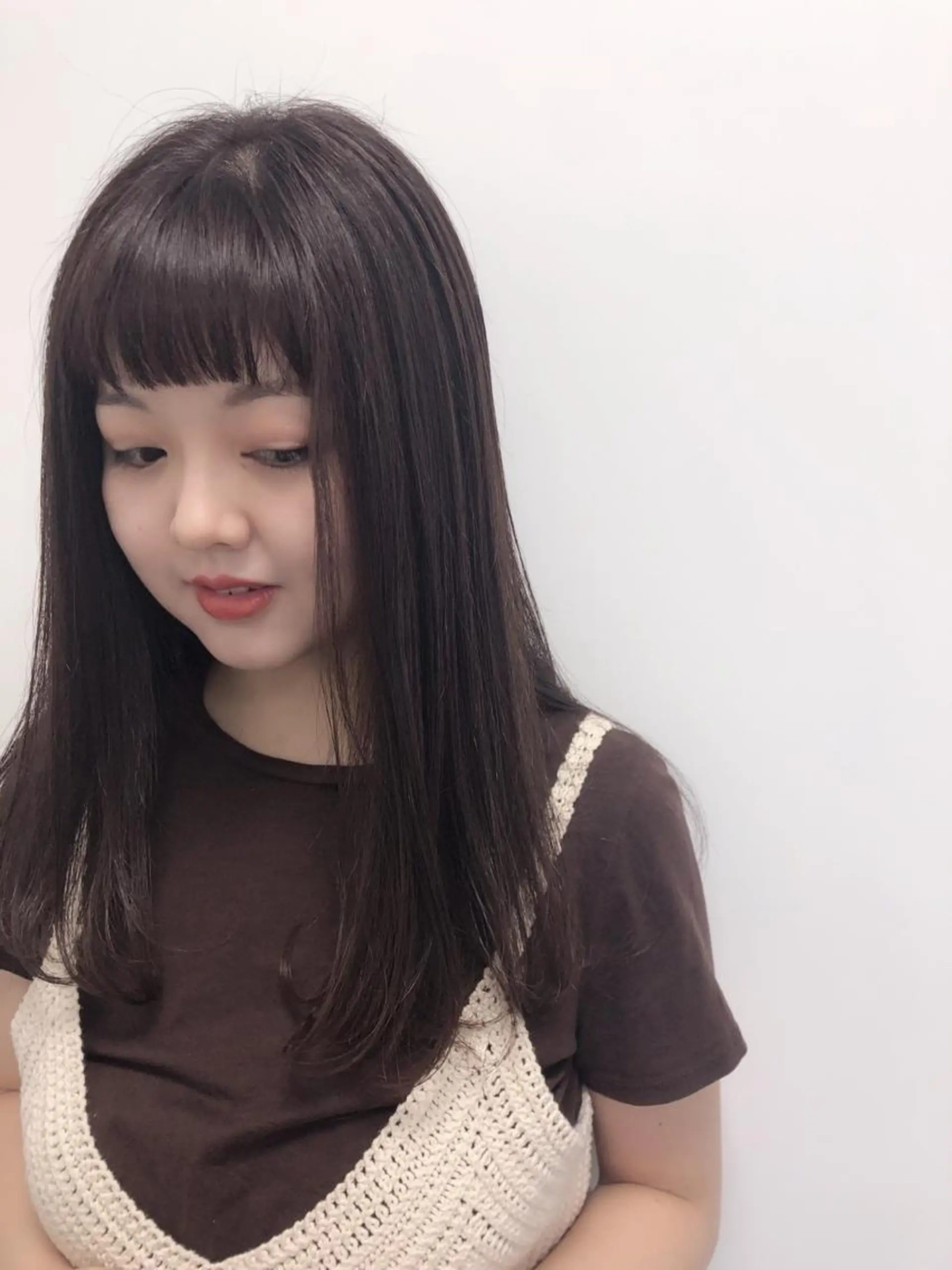 セミロング カラー パーマ ヘアアレンジ キッズ ネイル マツエク・マツパ カット ヘアカラー トリートメント 🫧umu.🫧韓国 /レイヤー/ハッシュのヘアスタイル