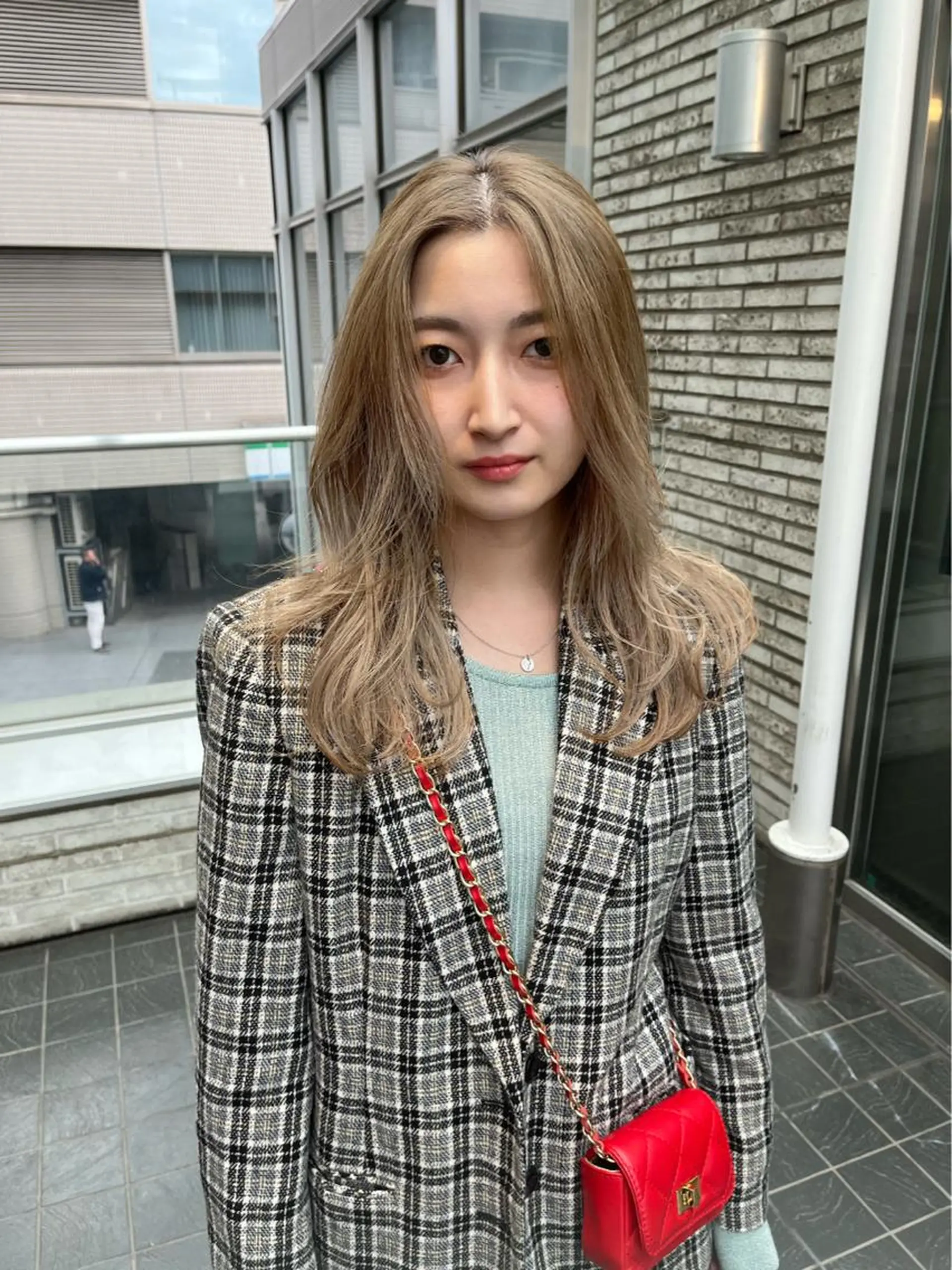 セミロング カラー ウルフ/レイヤー Miinaのヘアスタイル