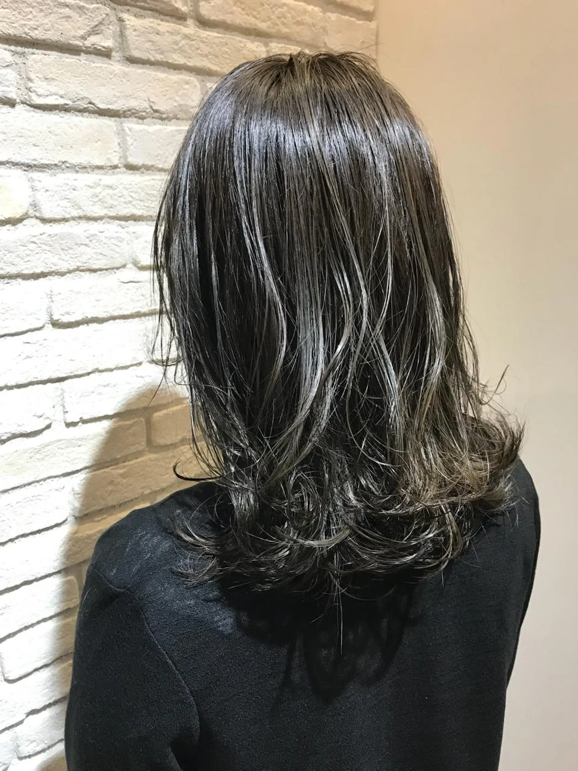 ミディアム カラー シールエクステ⭐️ オオミタクヤのヘアスタイル