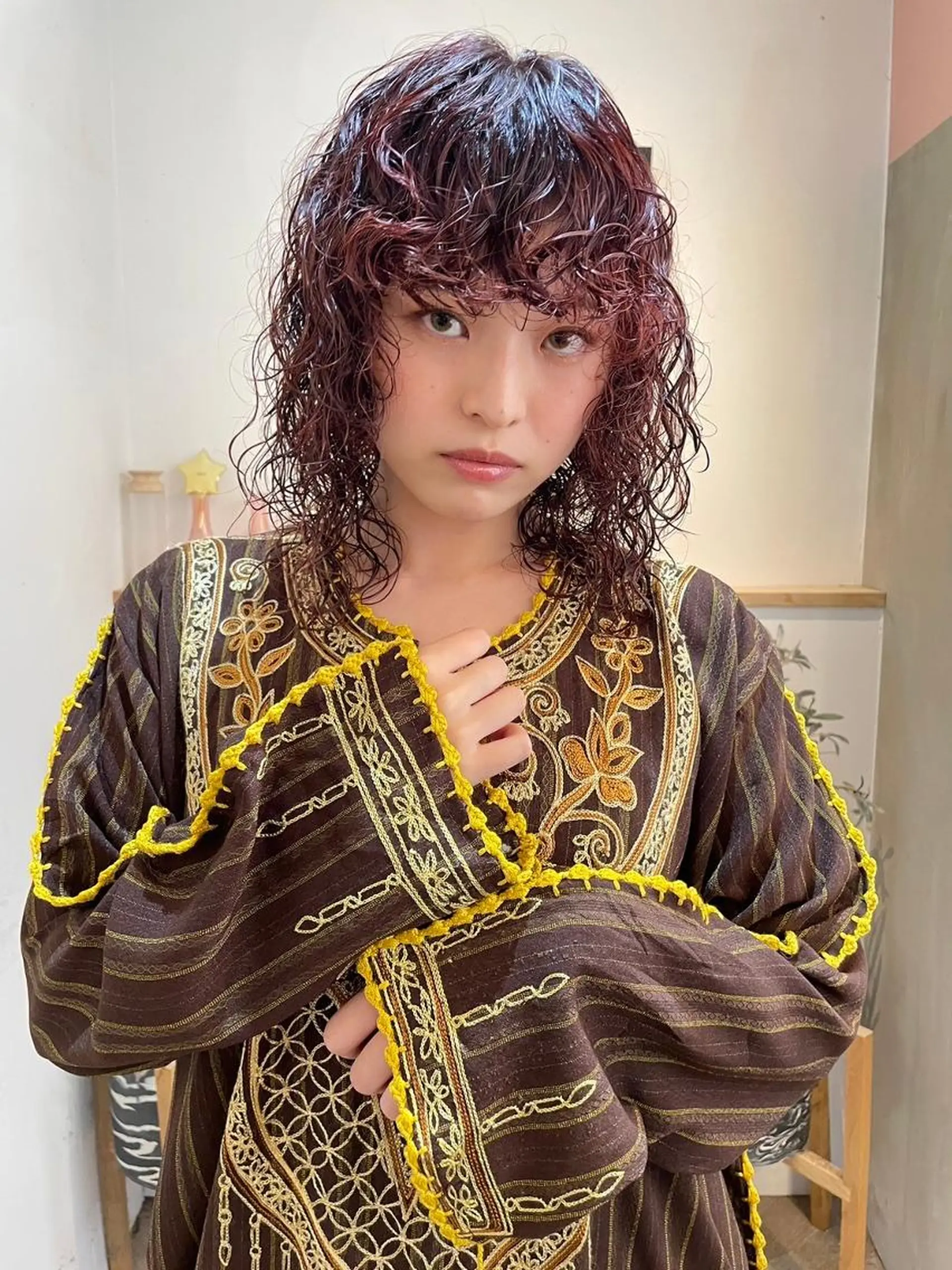 ミディアム パーマ カラー ショートボブ ミディアムパーマ アディクシーカラー ブリーチ ケアブリーチ カット ヘアカラー トリートメント CEINE PATHのヘアスタイル