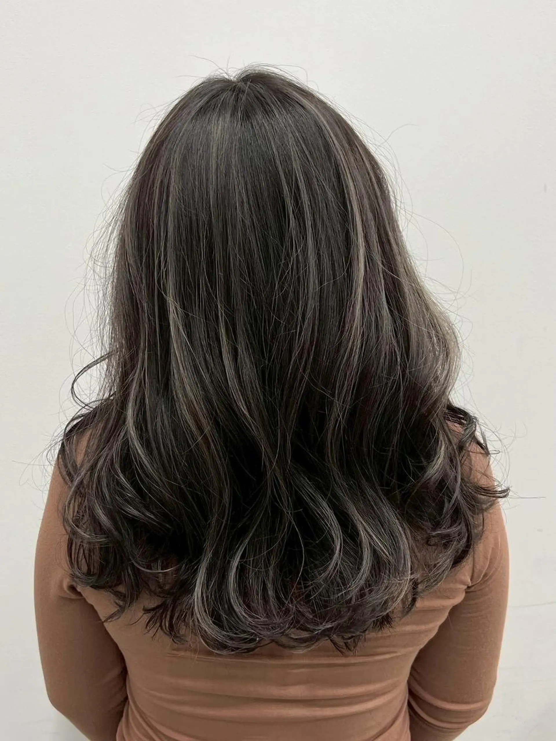 ロング 【公式】amble luxe 中野のヘアスタイル