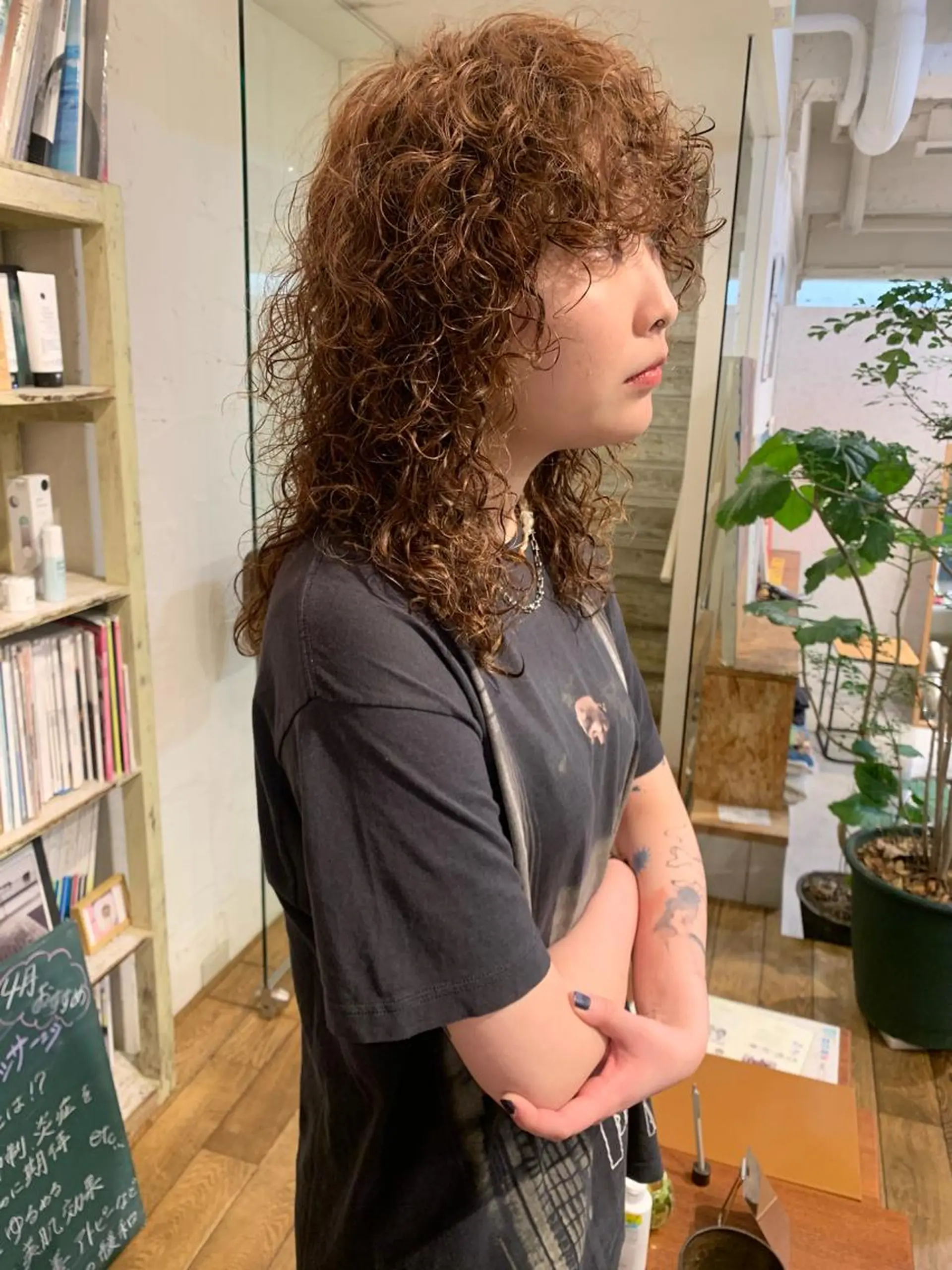 セミロング カラー パーマ セミロングパーマ ハイレイヤー レイヤーカット 【takk】 ナカヤママサヨシのヘアスタイル