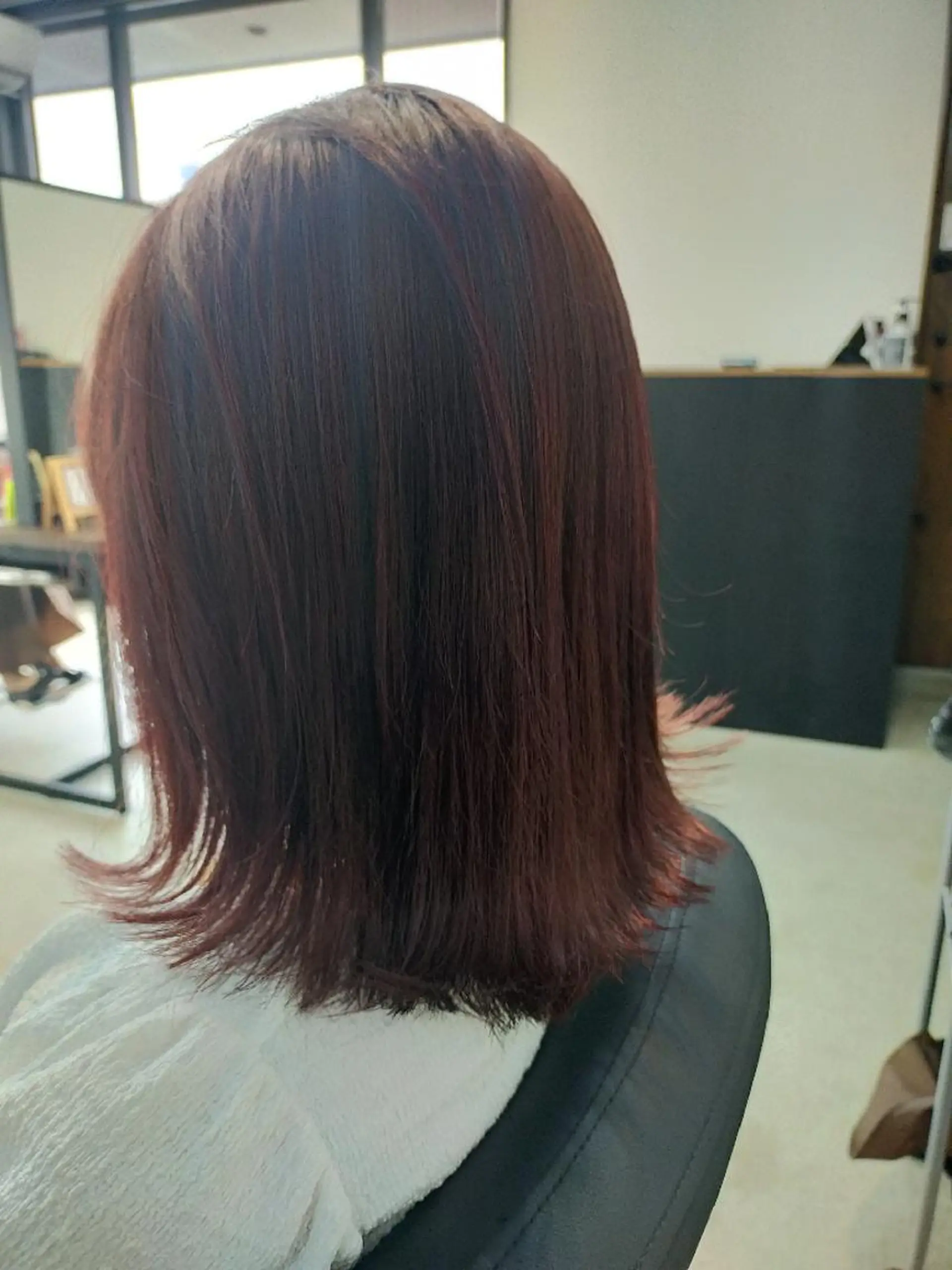 ショート NANAI HIROKIのヘアスタイル