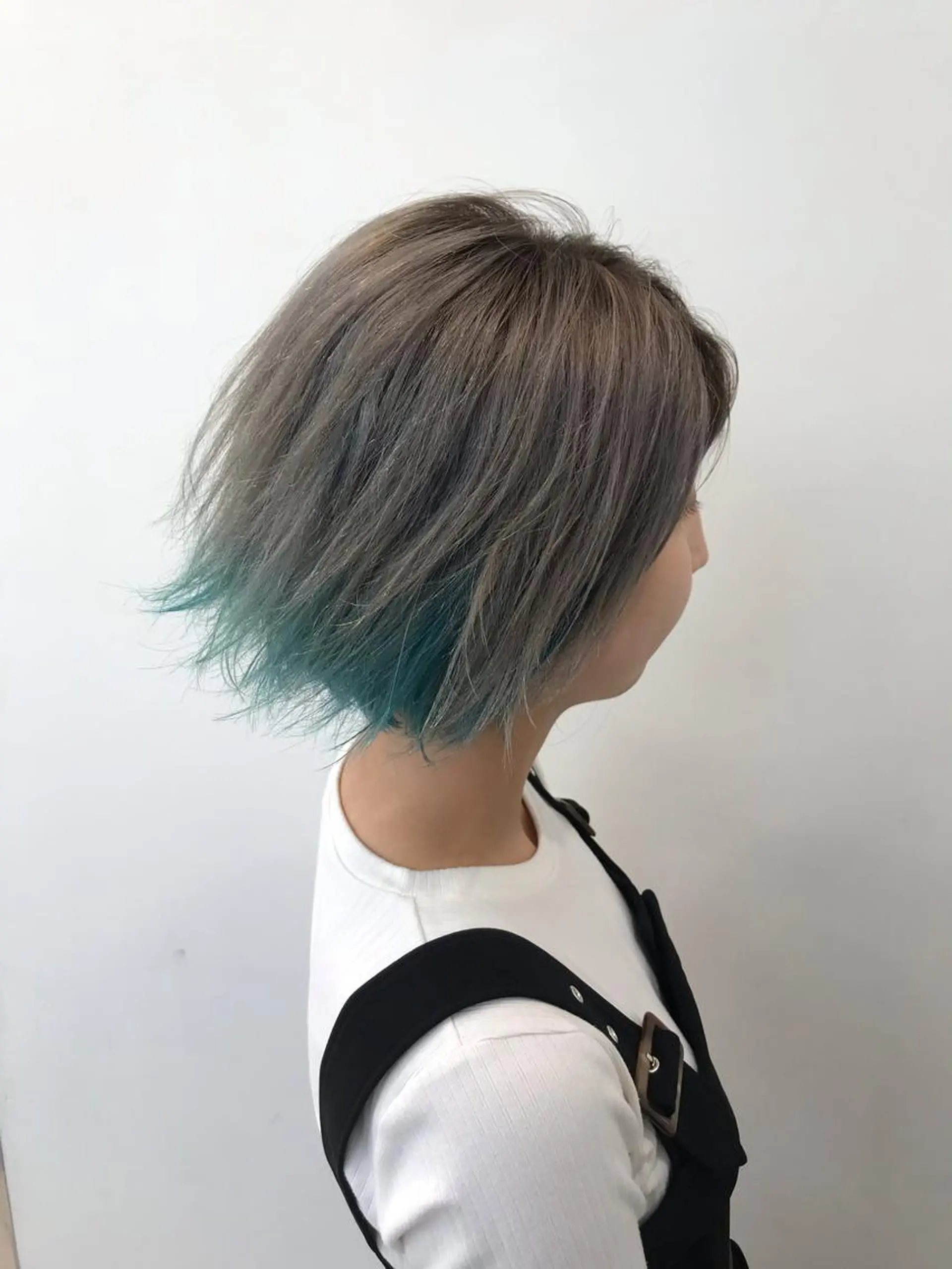 ショート カラー クロスパーマ松永裕久 似合わせカットのヘアスタイル