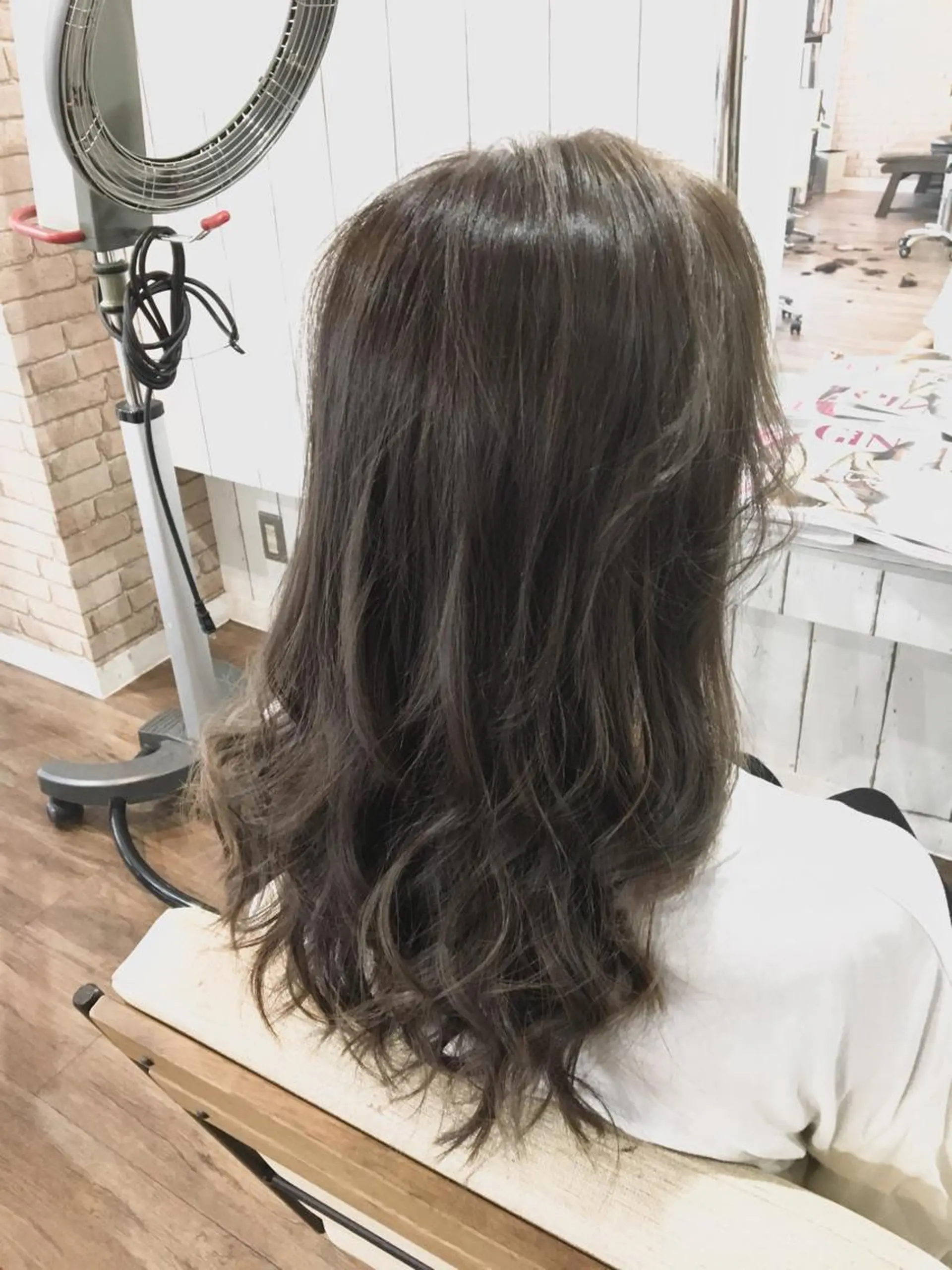 セミロング カラー パーマ ヘアアレンジ ブルーカラー ブルージュ 透明感カラー 外国人風カラー ヘアカラー トリートメント 👑指名率No.1 👑坂口飛翔のヘアスタイル