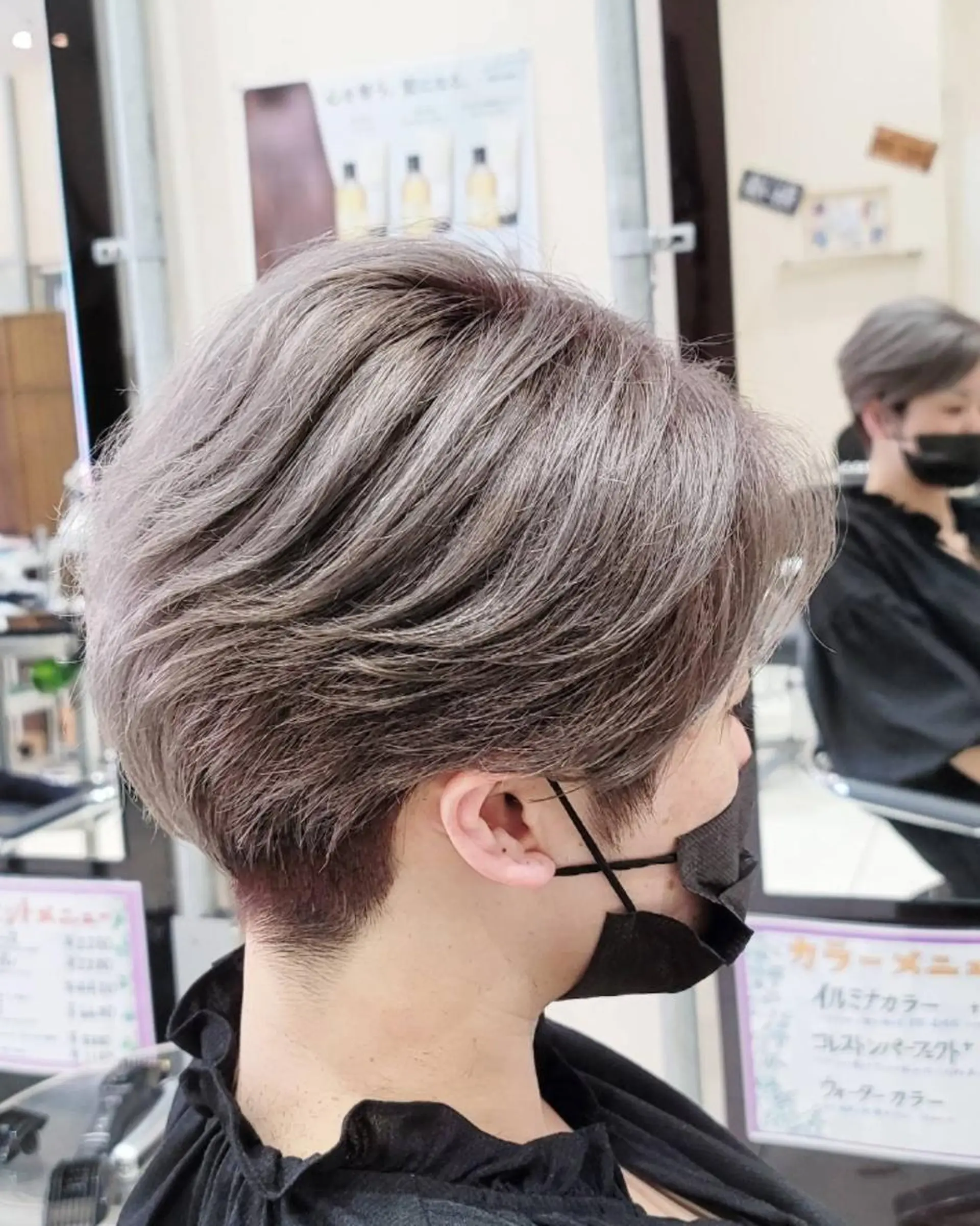 ショート カラー 小川 晃司のヘアスタイル