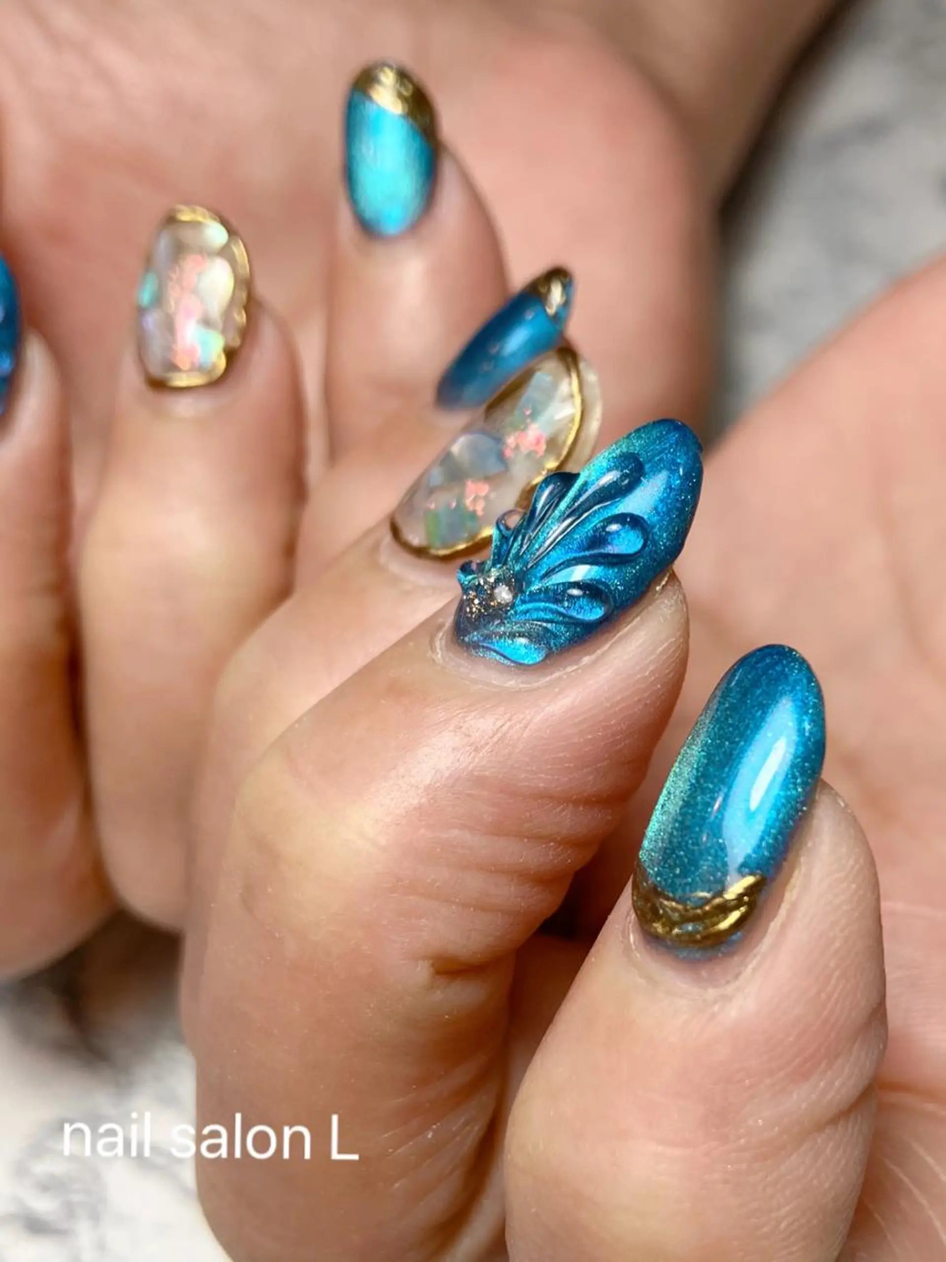 ネイル マグネットネイル フットネイル 吉川市 ネイルサロンLのネイルデザイン