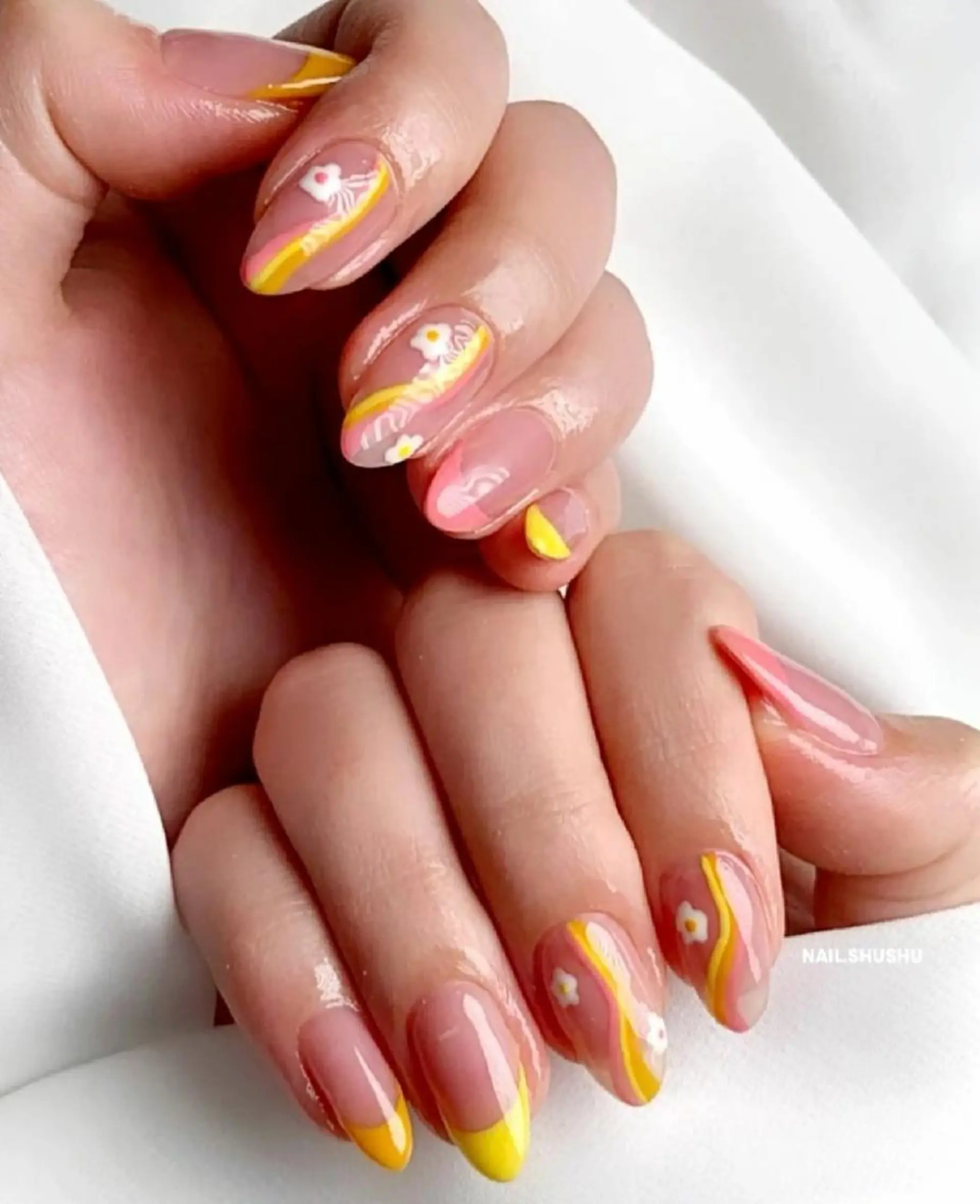 ネイル 持ち込み ニュアンスネイル オフィスネイル ワンカラーネイル シンプルネイル ハンドネイル 3dパーツ/流行り 👧shushu❤️のネイルデザイン