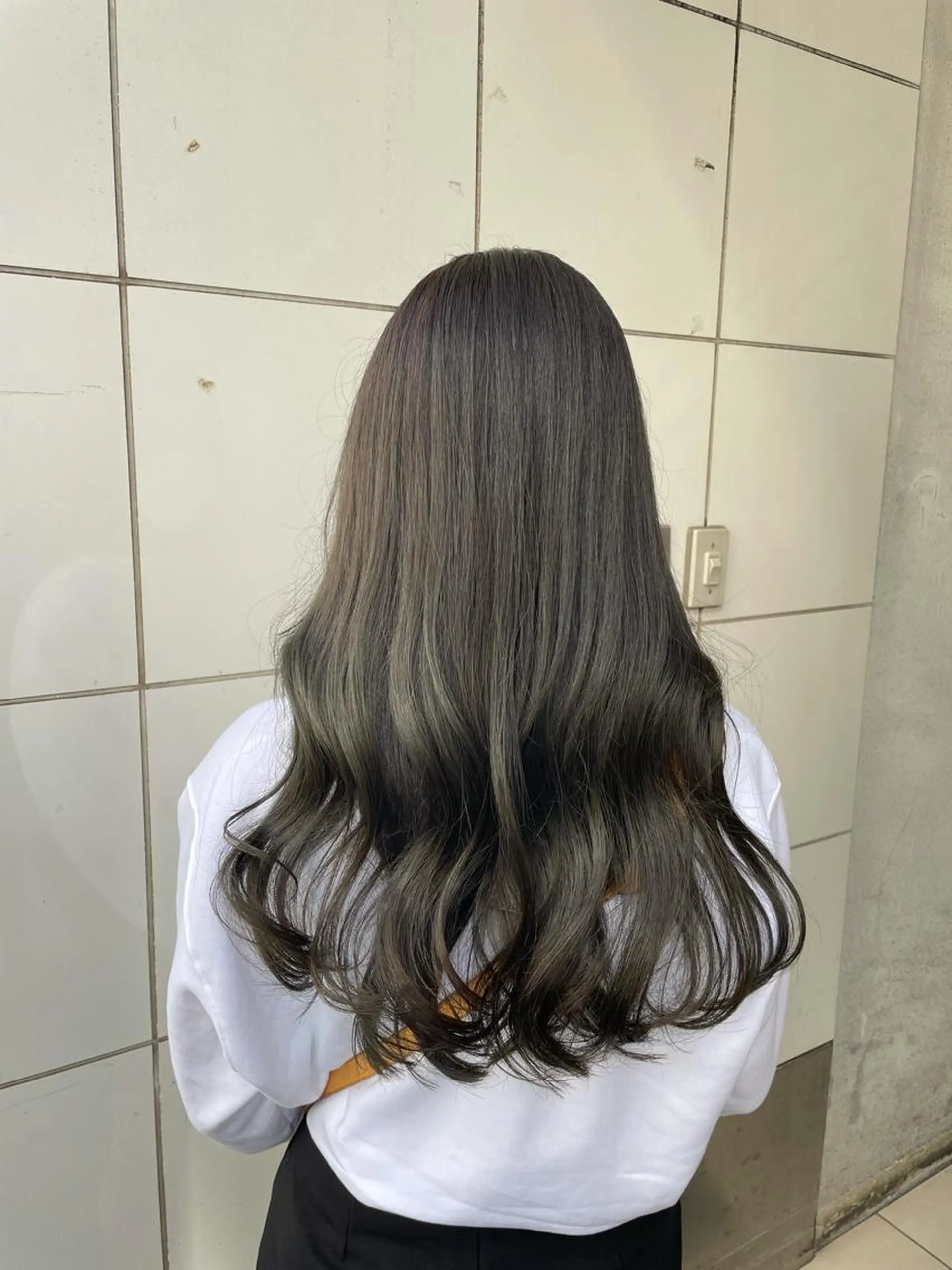 ロング カット ヘアカラー トリートメント 【美容室が苦手な方 専問美容室】MIHOのヘアスタイル